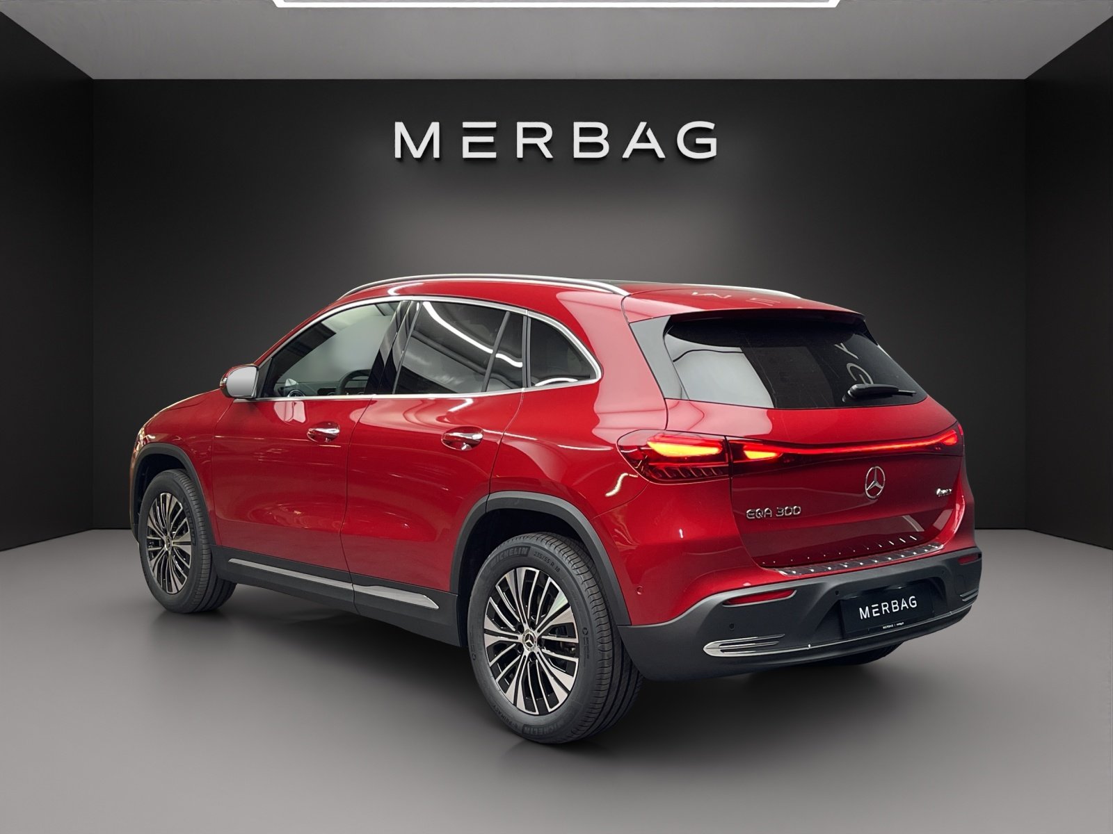 MERCEDES-BENZ EQA 300 4M Swiss Star, Elettrica, Auto nuove, Automatico - 4