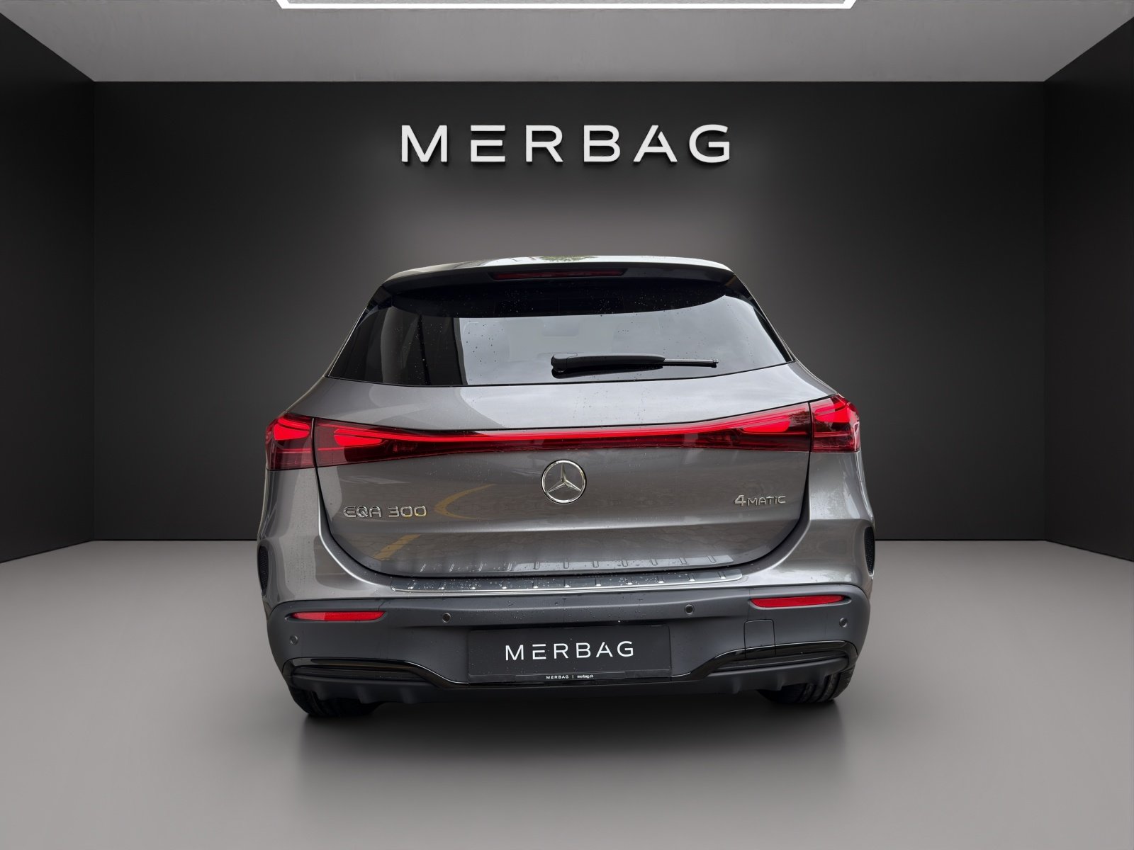 MERCEDES-BENZ EQA 300 66,5kWh 4Matic Swiss Star, Électrique, Voiture nouvelle, Automatique - 4