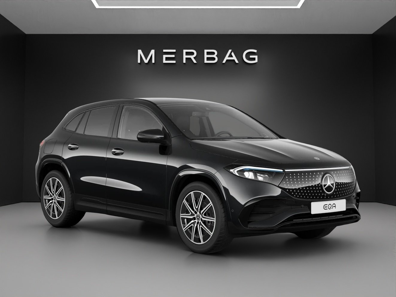 MERCEDES-BENZ EQA 300 66,5kWh 4Matic Swiss Star