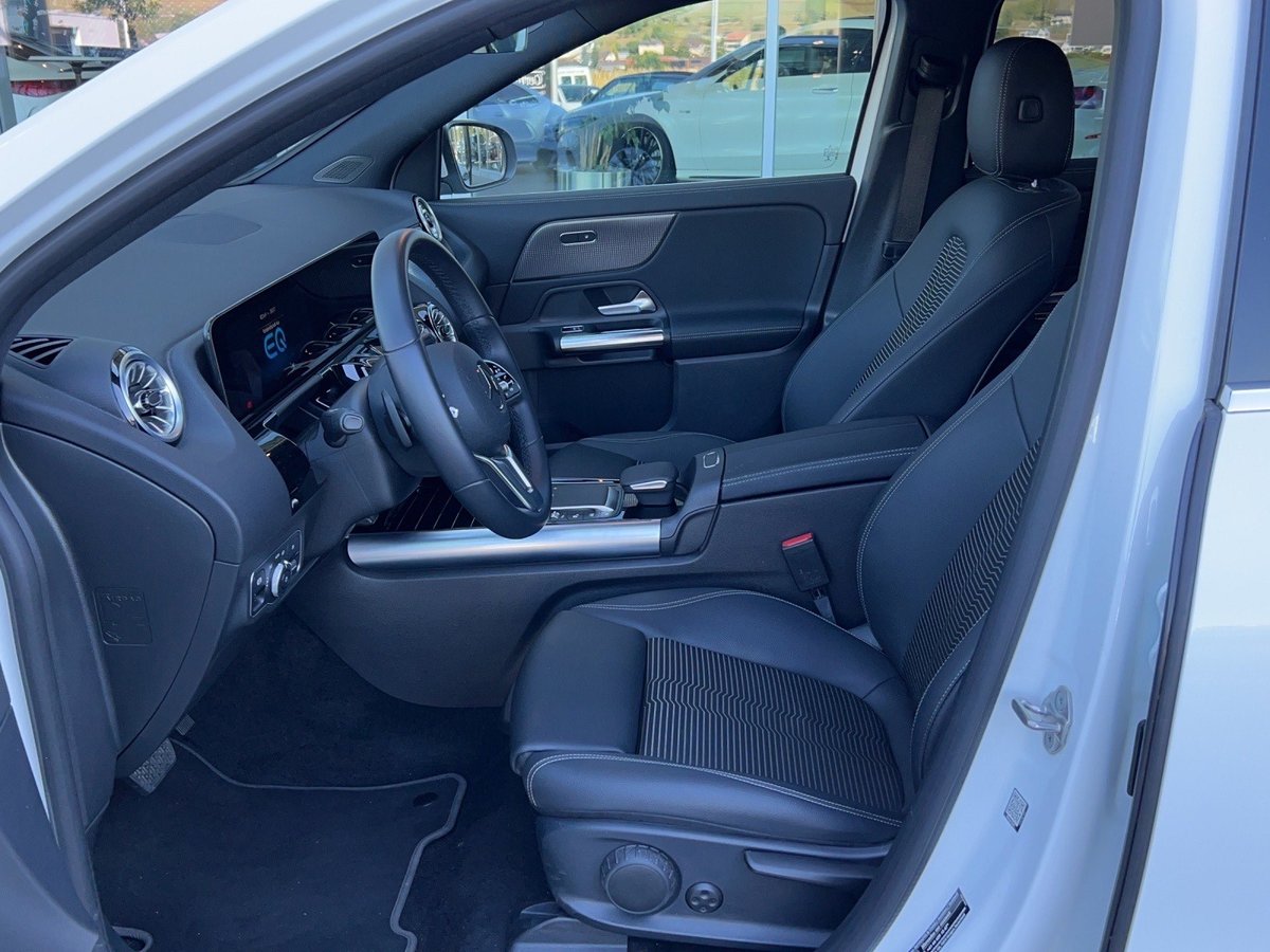 MERCEDES-BENZ EQA 300 4Matic, Électrique, Occasion / Utilisé, Automatique - 6