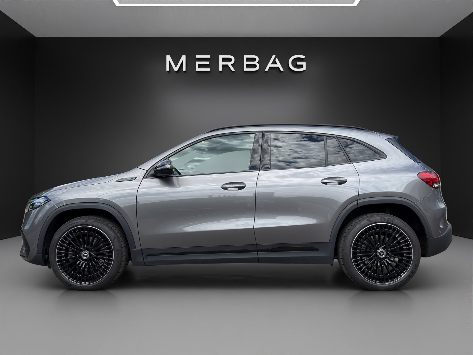 MERCEDES-BENZ EQA 300 AMG Line 4Matic, Électrique, Occasion / Utilisé, Automatique - 6