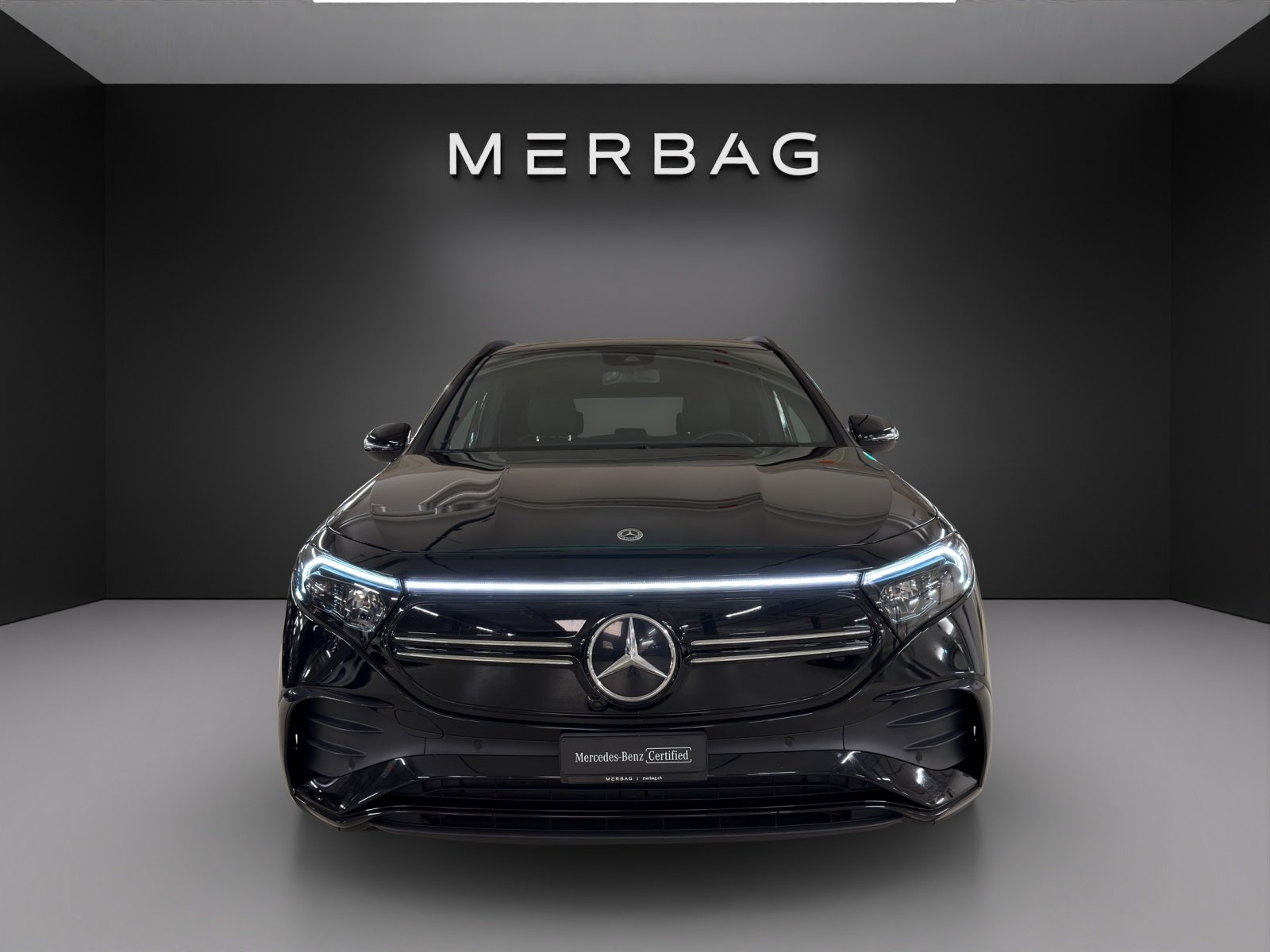 MERCEDES-BENZ EQA 300 AMG Line 4Matic, Électrique, Occasion / Utilisé, Automatique - 2