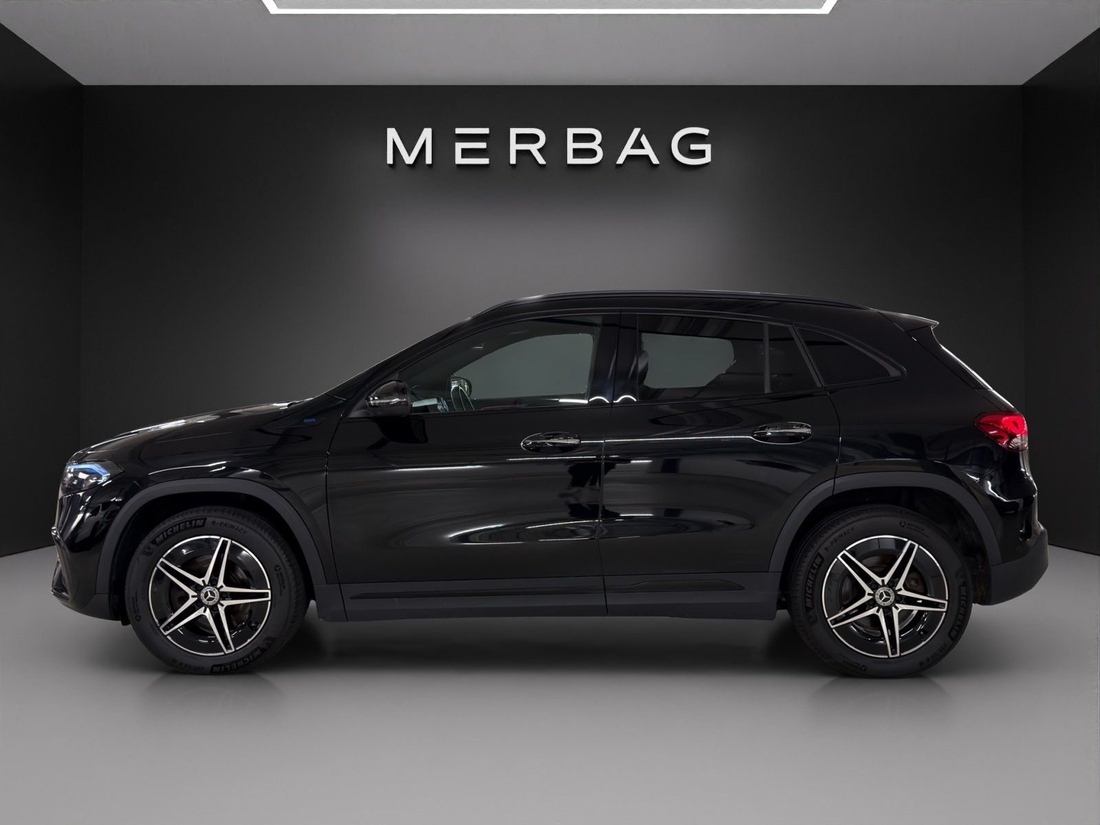 MERCEDES-BENZ EQA 300 AMG Line 4Matic, Électrique, Occasion / Utilisé, Automatique - 5