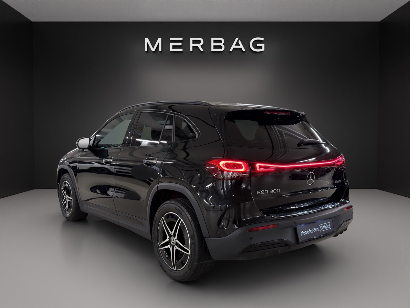 MERCEDES-BENZ EQA 300 AMG Line 4Matic, Électrique, Occasion / Utilisé, Automatique - 6