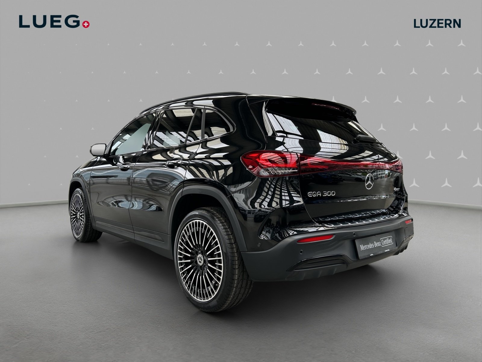MERCEDES-BENZ EQA 300 AMG Line 4Matic, Électrique, Occasion / Utilisé, Automatique - 3