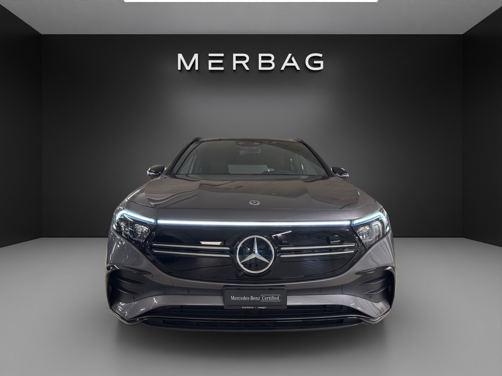 MERCEDES-BENZ EQA 300 AMG Line 4Matic, Électrique, Occasion / Utilisé, Automatique - 2