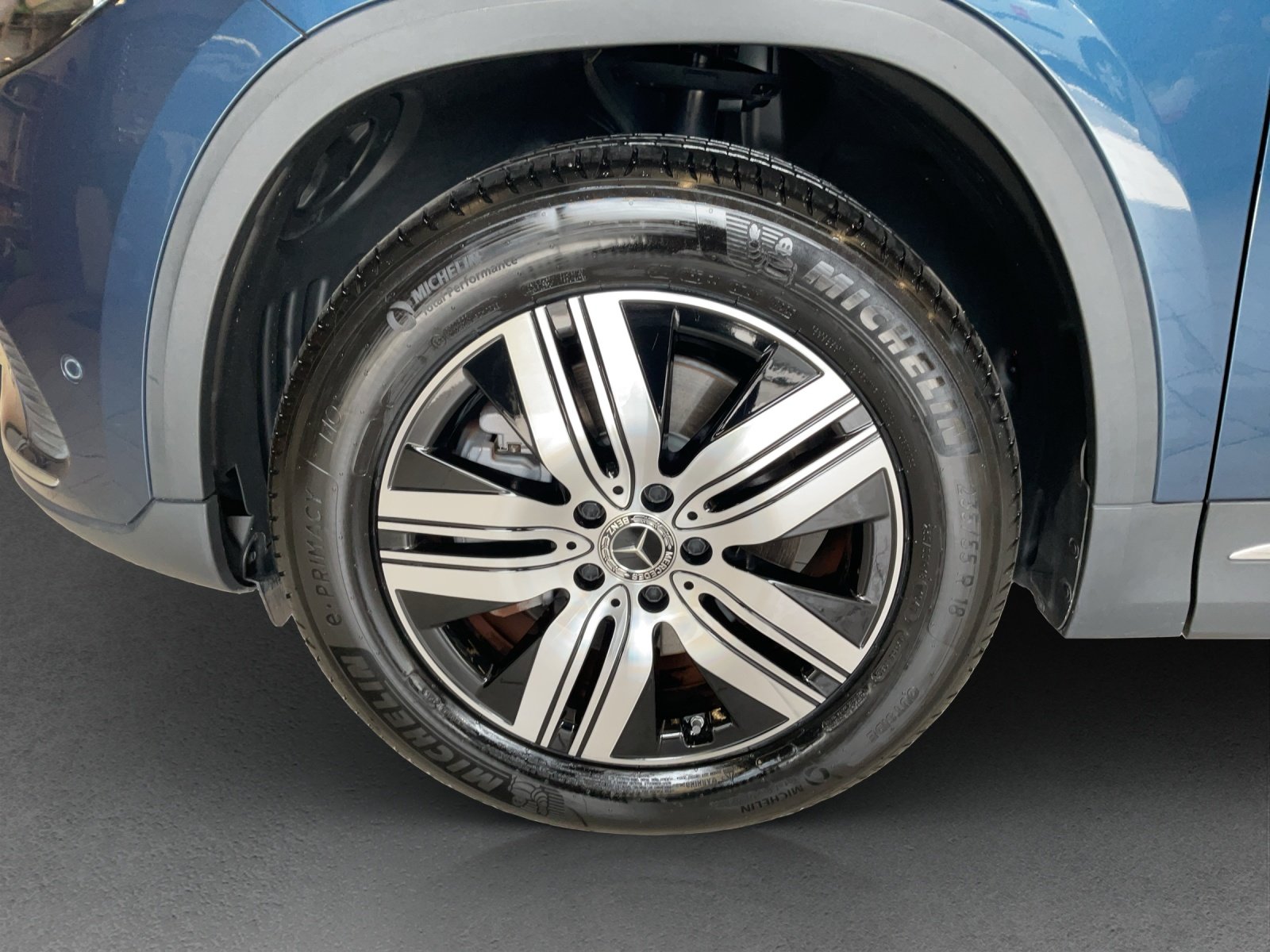 MERCEDES-BENZ EQA 300 4Matic, Électrique, Occasion / Utilisé, Automatique - 6