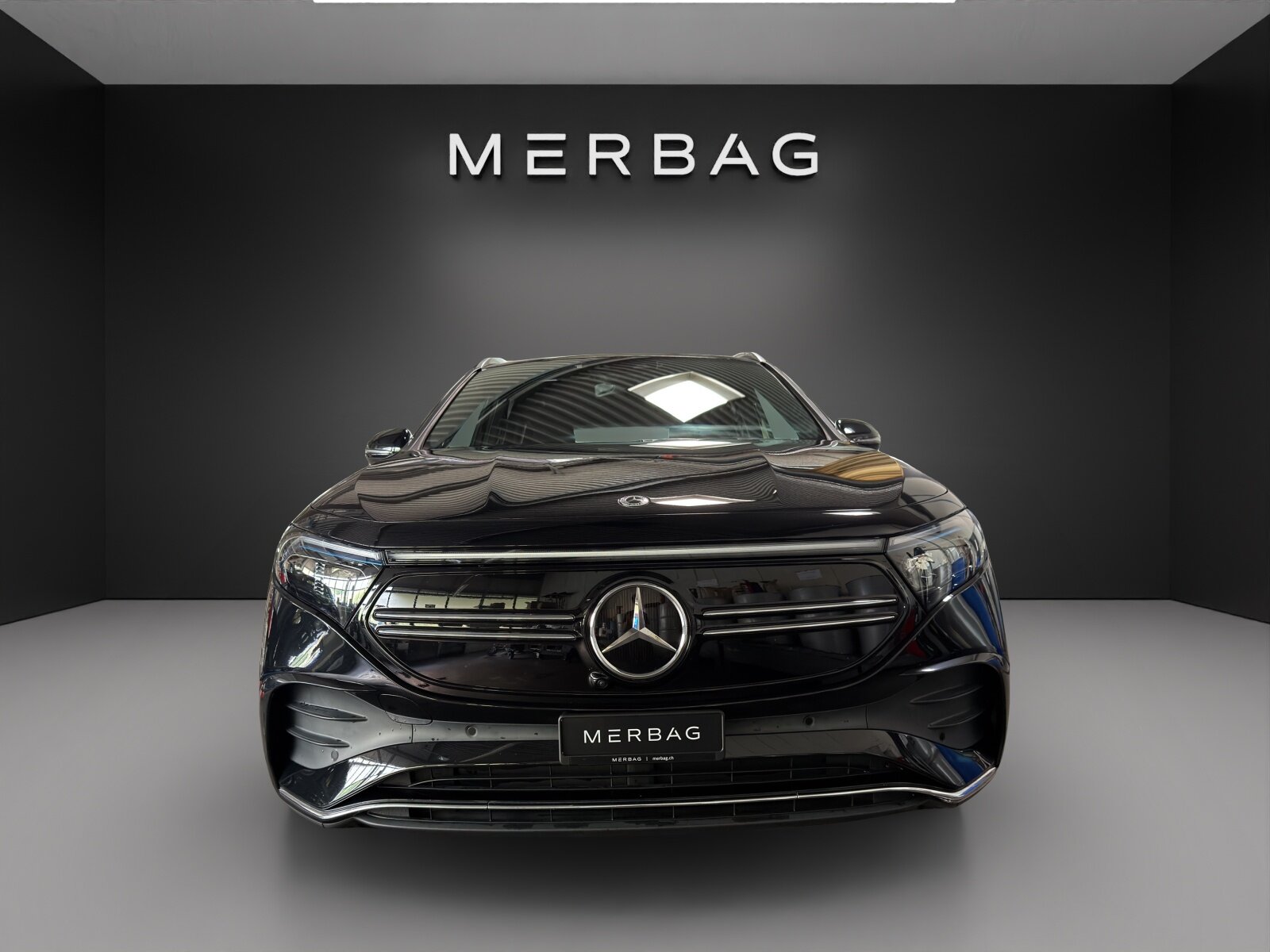 MERCEDES-BENZ EQA 300 4Matic, Elektro, Occasion / Gebraucht, Automatik - 2