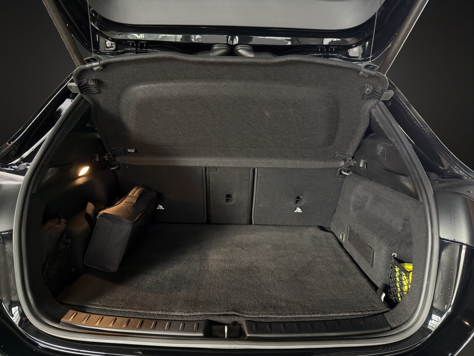 MERCEDES-BENZ EQA 300 4Matic, Elektro, Occasion / Gebraucht, Automatik - 5