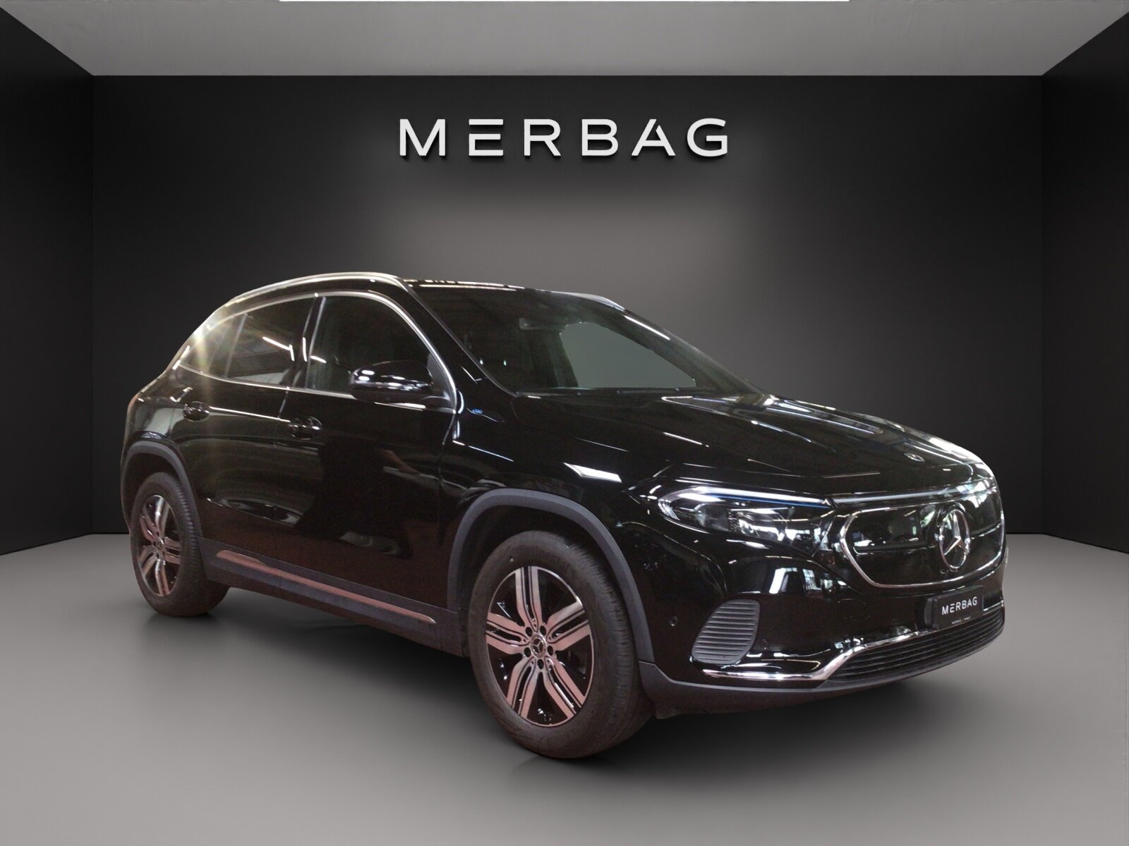 MERCEDES-BENZ EQA 300 4Matic, Elektro, Occasion / Gebraucht, Automatik - 2