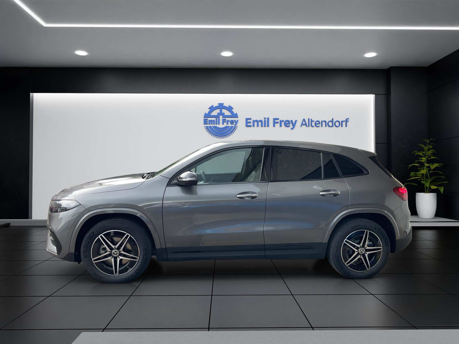 MERCEDES-BENZ EQA 300 4MATIC Excellence Edition AMG Line, Elektro, Neuwagen, Automatik - 3