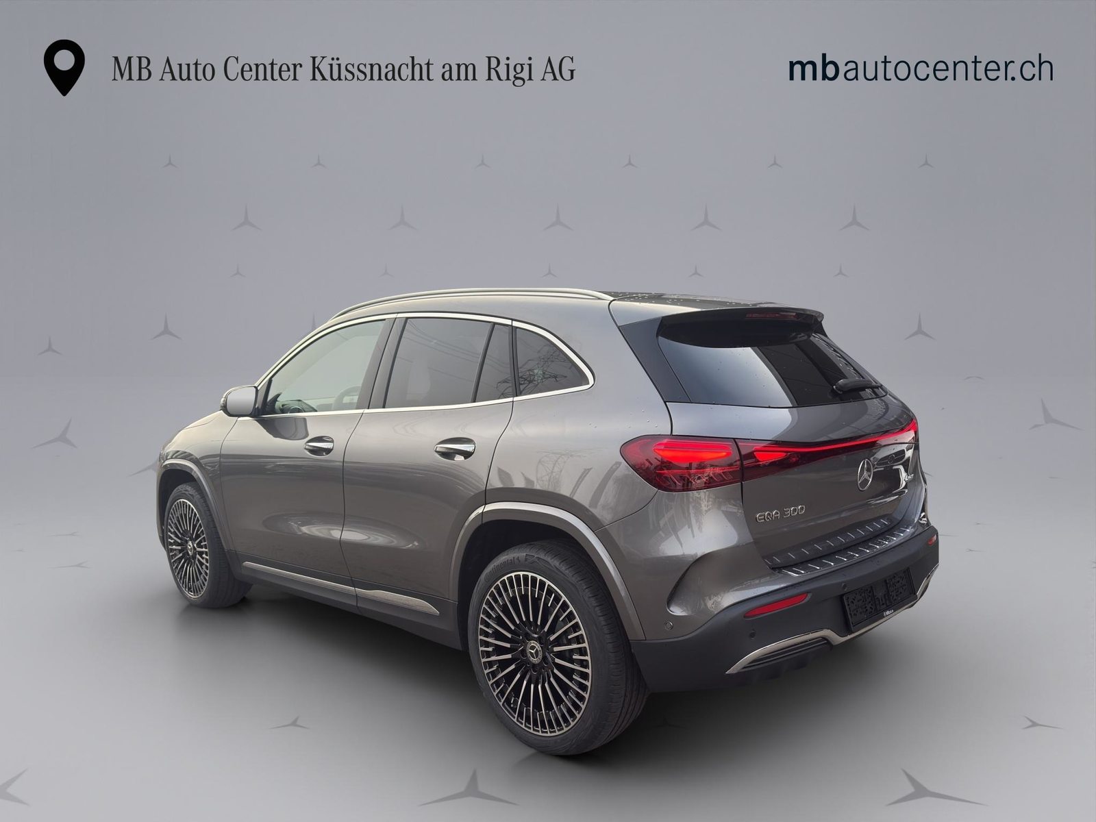 MERCEDES-BENZ EQA 300 AMG Line 4matic, Elettrica, Auto nuove, Automatico - 4