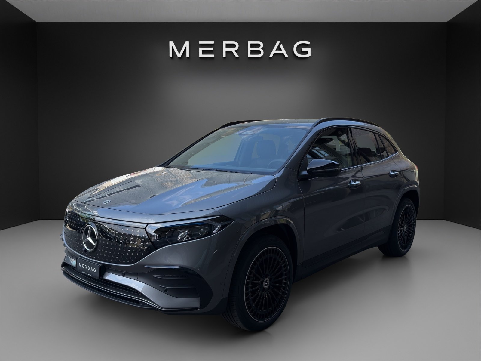 MERCEDES-BENZ EQA 300 66,5kWh 4Matic Excellence