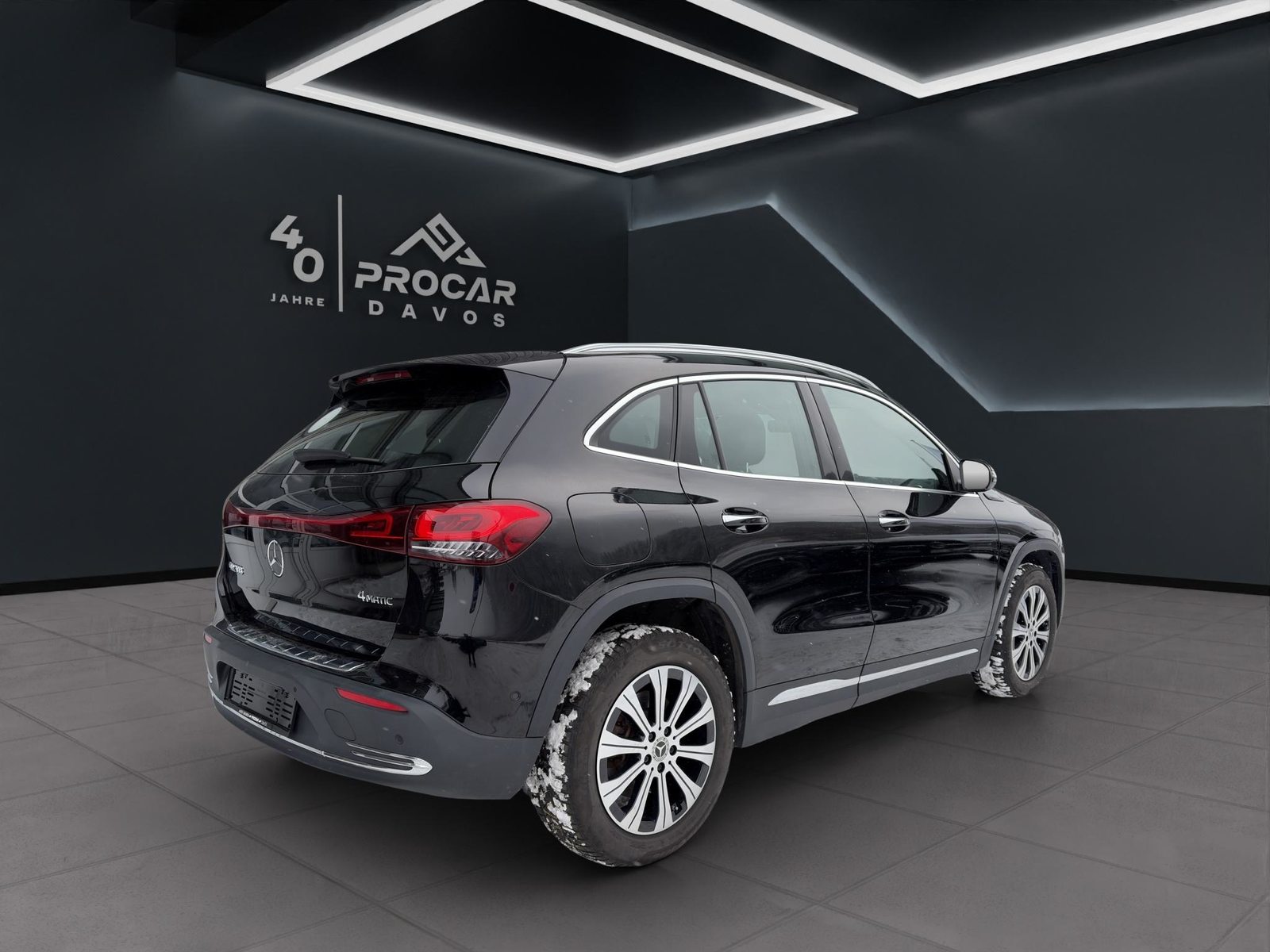 MERCEDES-BENZ EQA 300 Swiss Star Progressive 4matic, Électrique, Occasion / Utilisé, Automatique - 5