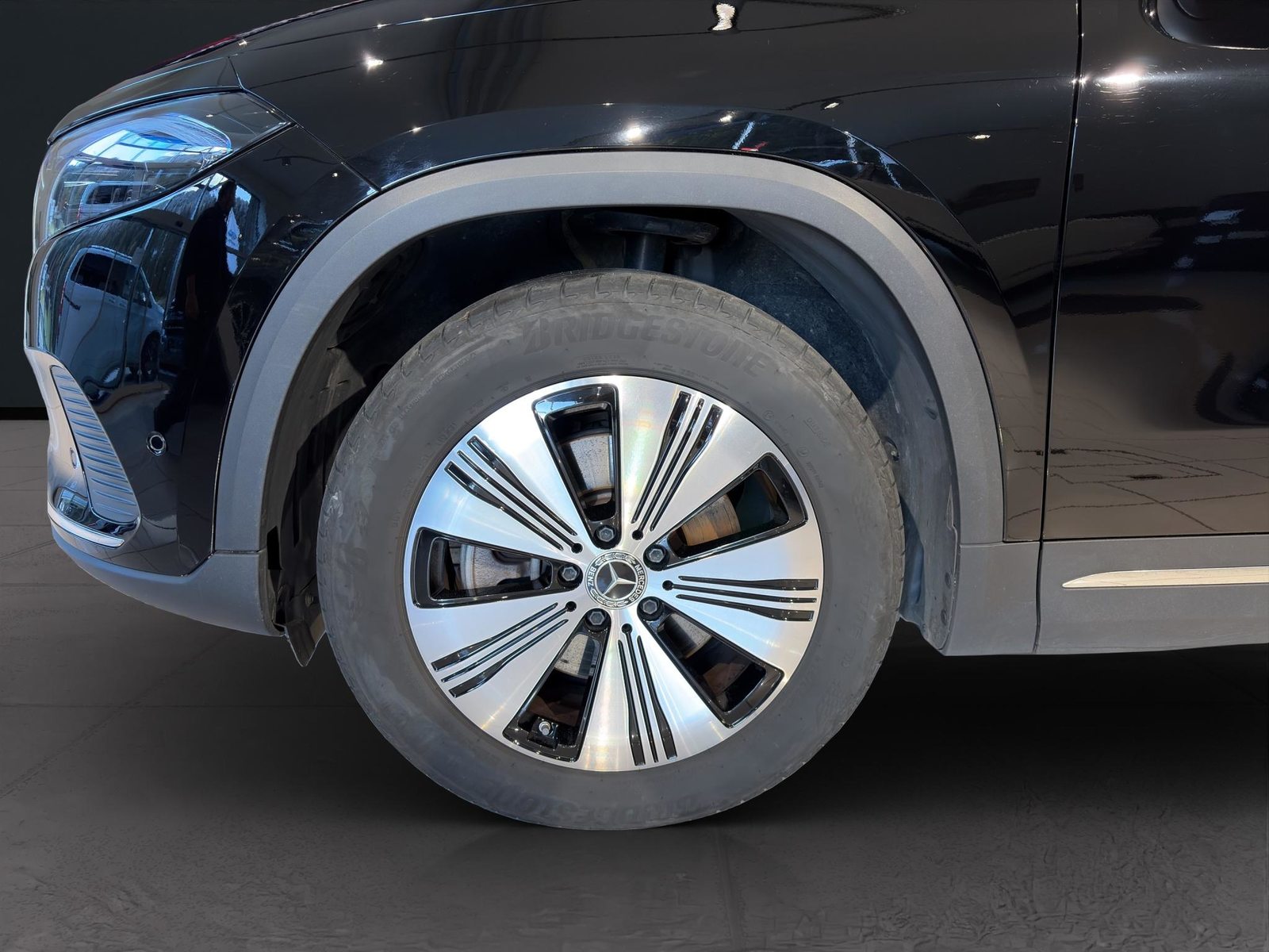 MERCEDES-BENZ EQA 300 Swiss Star Progressive 4matic, Électrique, Occasion / Utilisé, Automatique - 6