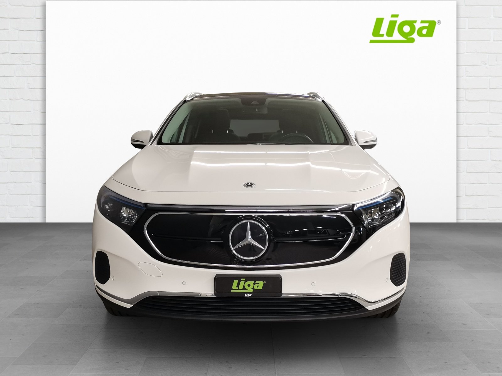 MERCEDES-BENZ EQA 300 SwissStar Progressive 4 Matic, Électrique, Occasion / Utilisé, Automatique - 3