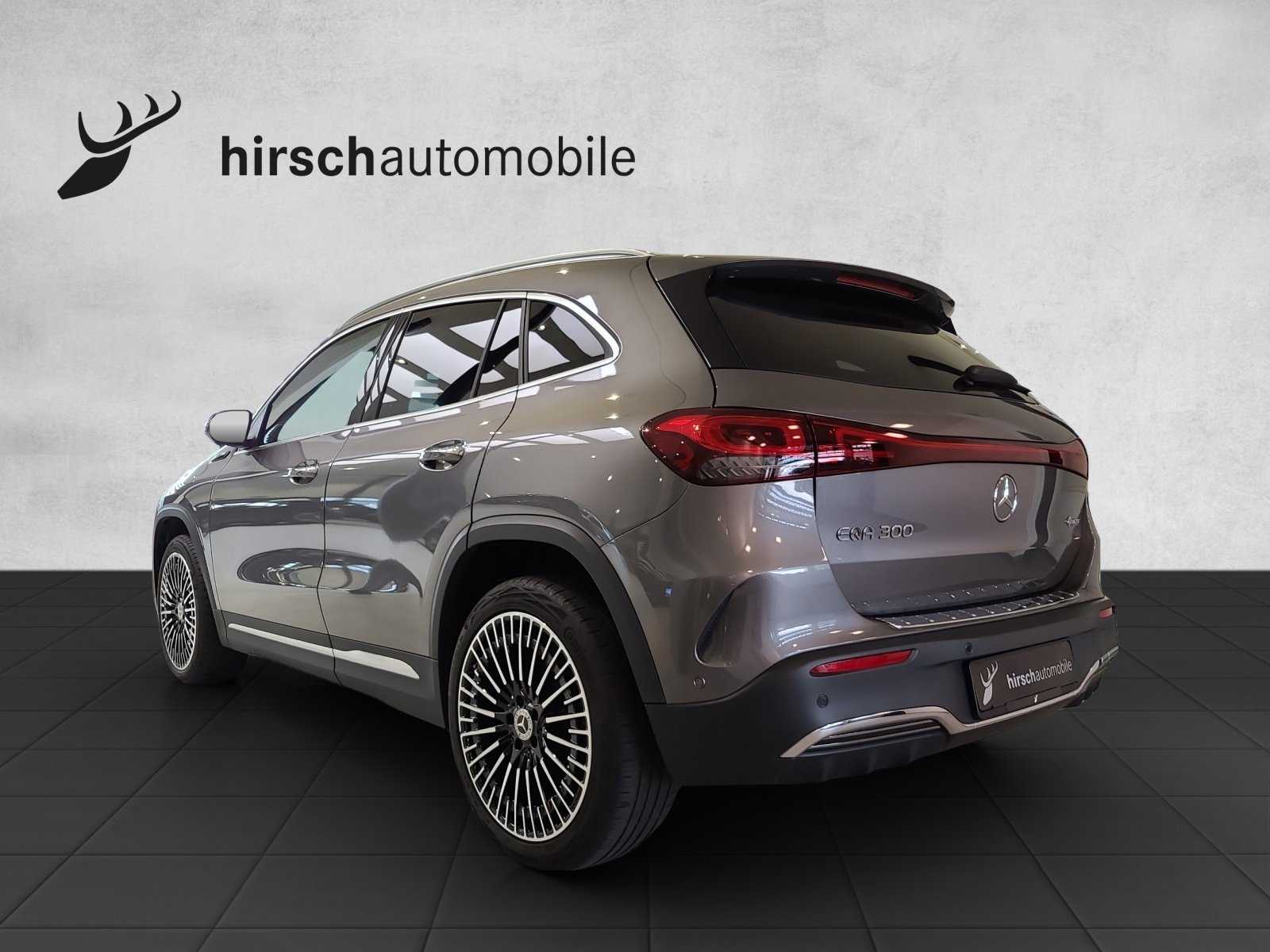 MERCEDES-BENZ EQA 300 4Matic, Elektro, Occasion / Gebraucht, Automatik - 2