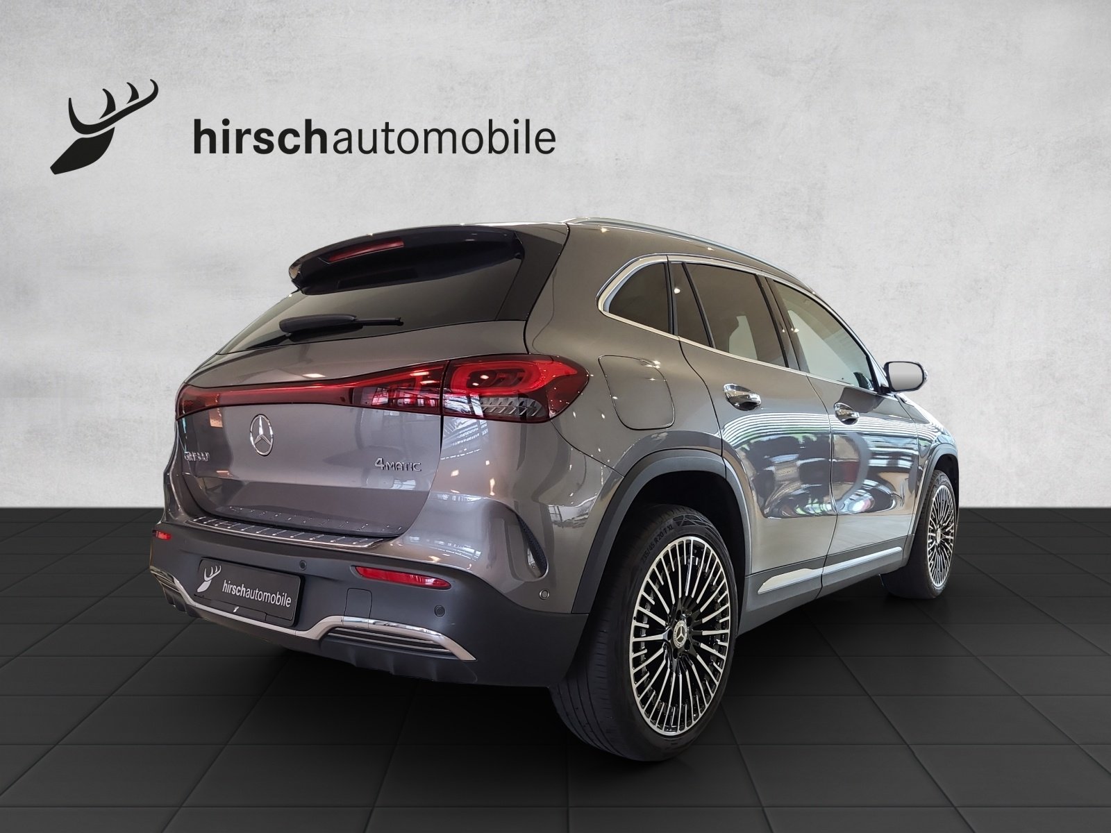 MERCEDES-BENZ EQA 300 4Matic, Elektro, Occasion / Gebraucht, Automatik - 4