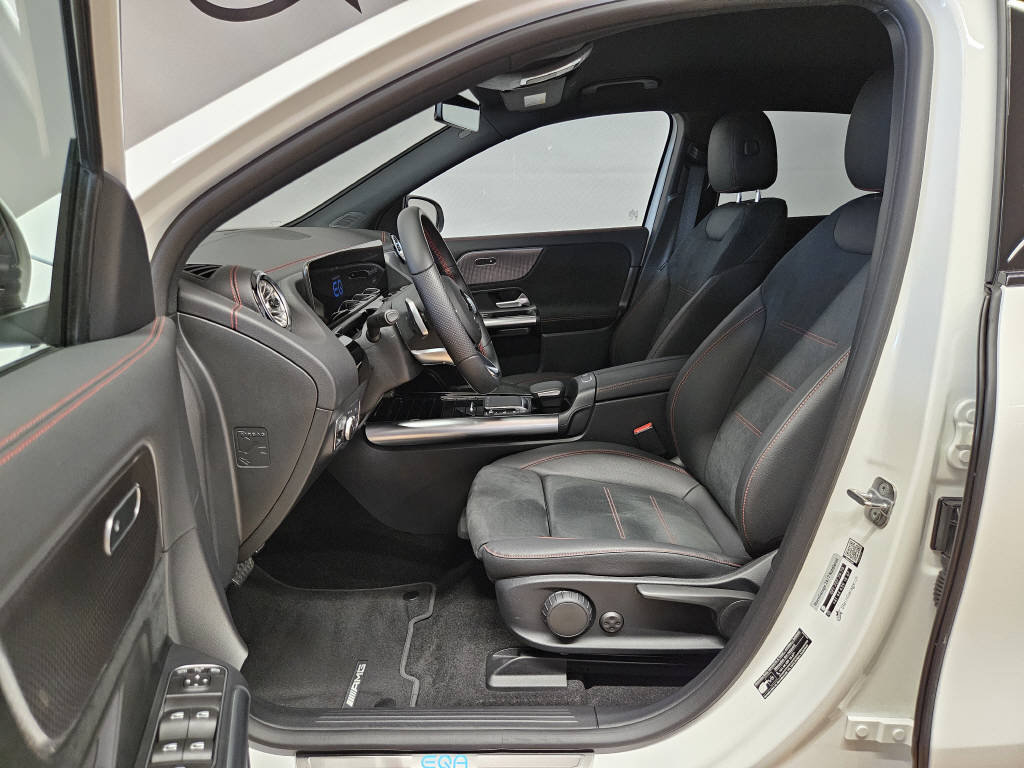 MERCEDES-BENZ EQA 300 4Matic Swiss Star, Elektro, Occasion / Gebraucht, Automatik - 6