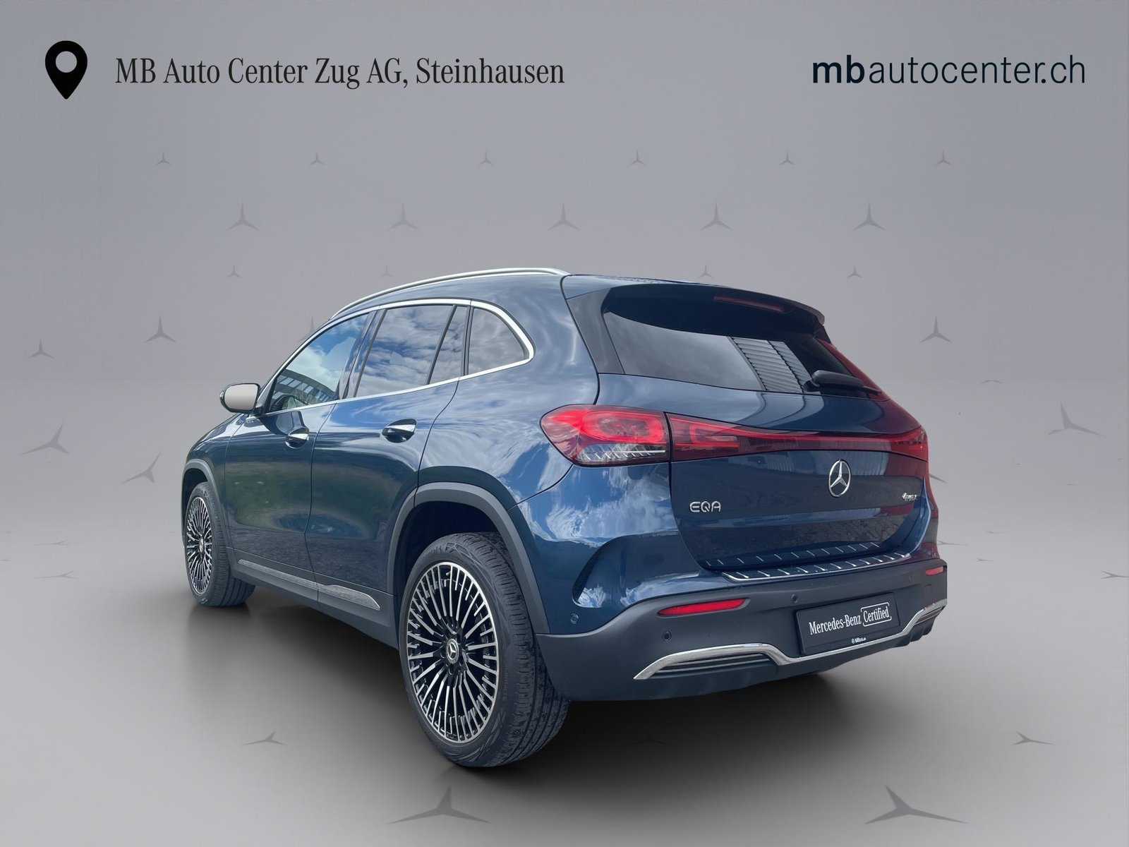MERCEDES-BENZ EQA 300 Swiss Star AMG Line 4matic, Elettrica, Occasioni / Usate, Automatico - 4