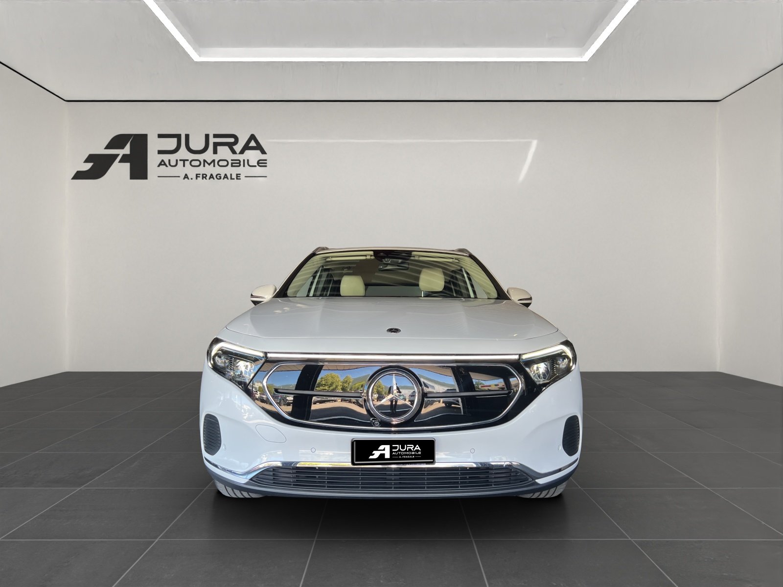 MERCEDES-BENZ EQA 300 Swiss Star 4matic, Elektro, Occasion / Gebraucht, Automatik - 3