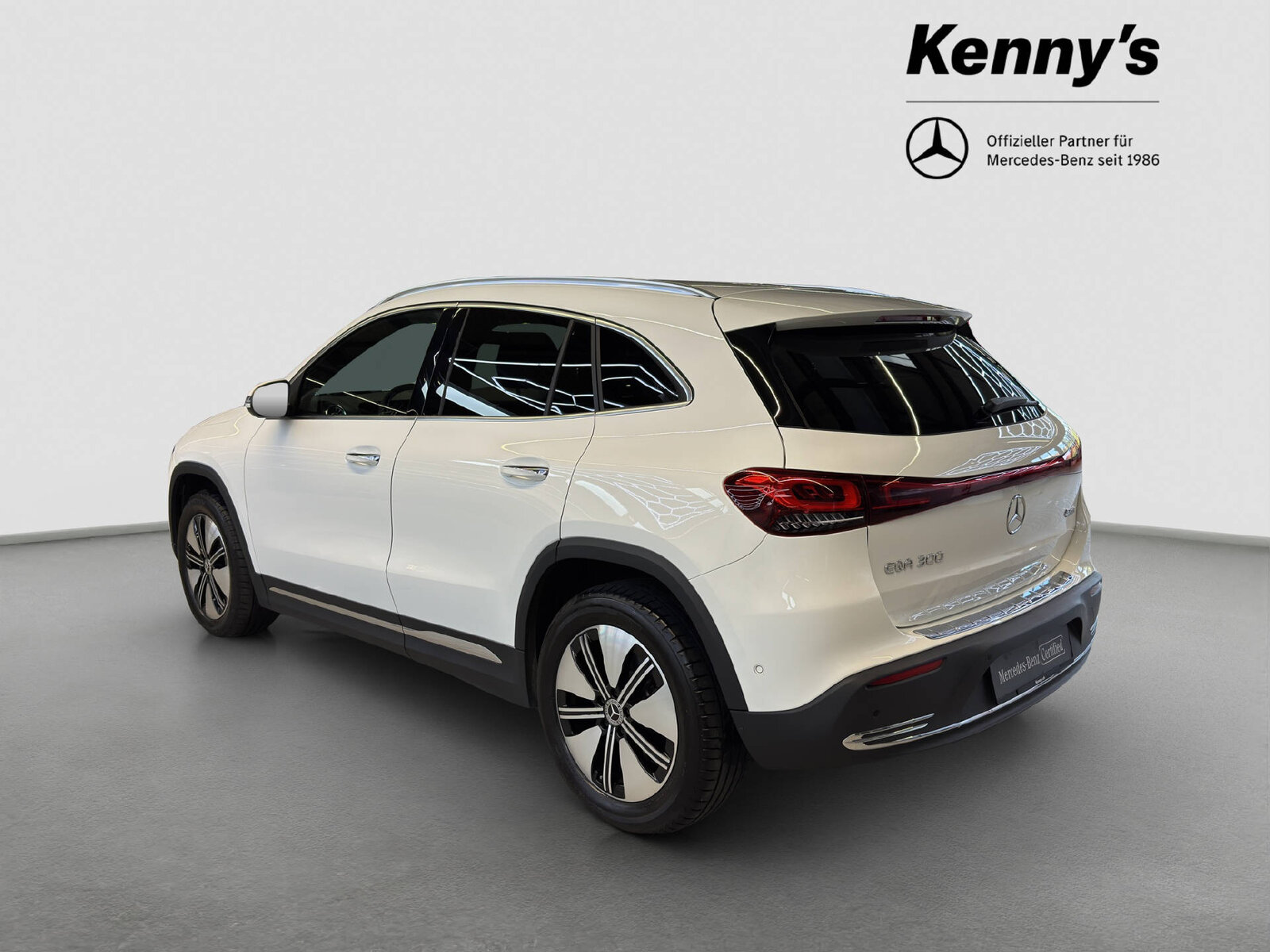 MERCEDES-BENZ EQA 300 4MATIC Swiss Star, Elektro, Occasion / Gebraucht, Automatik - 4
