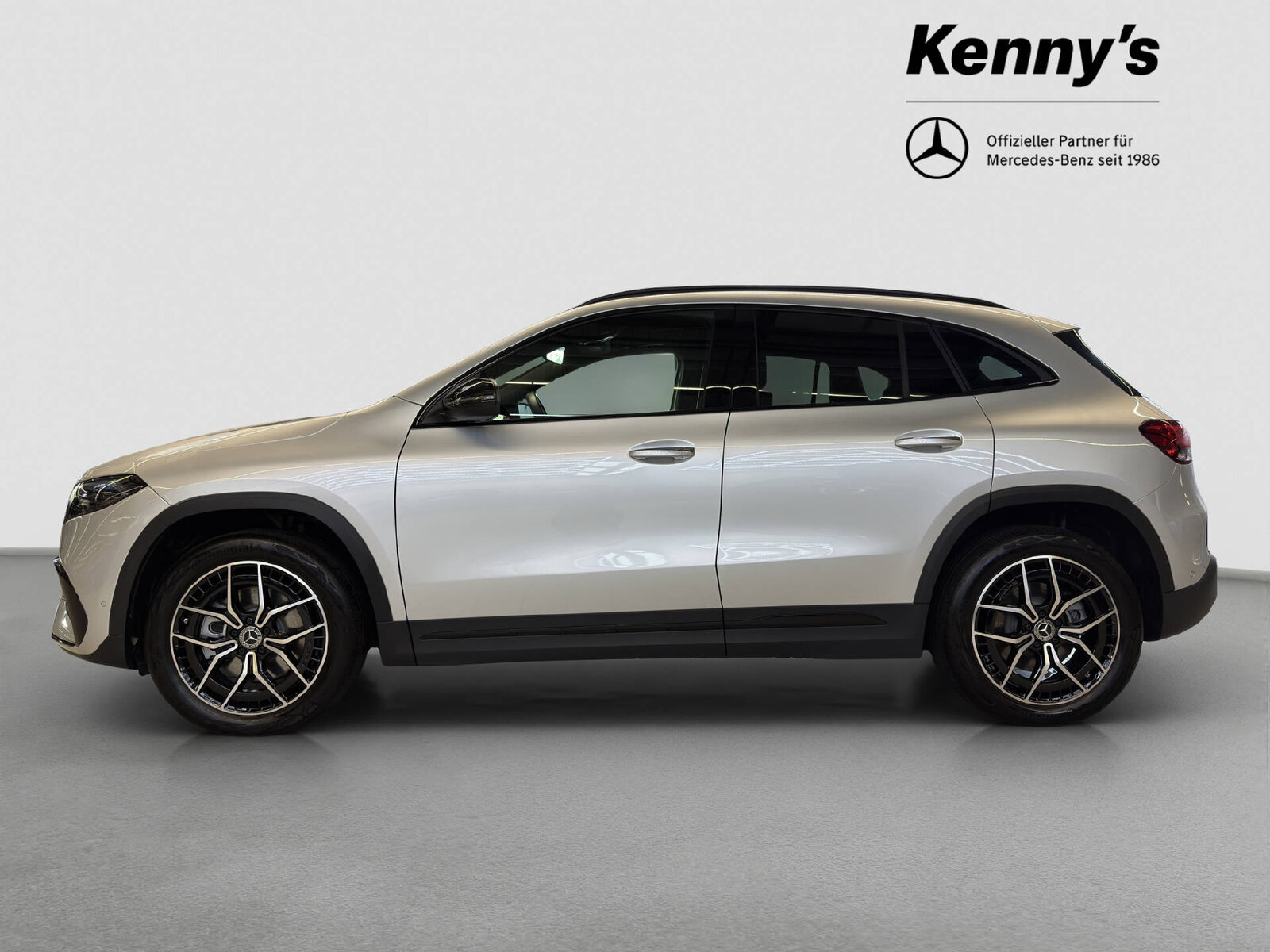 MERCEDES-BENZ EQA 300 Swiss Star AMG Line 4MATIC, Elettrica, Occasioni / Usate, Automatico - 3