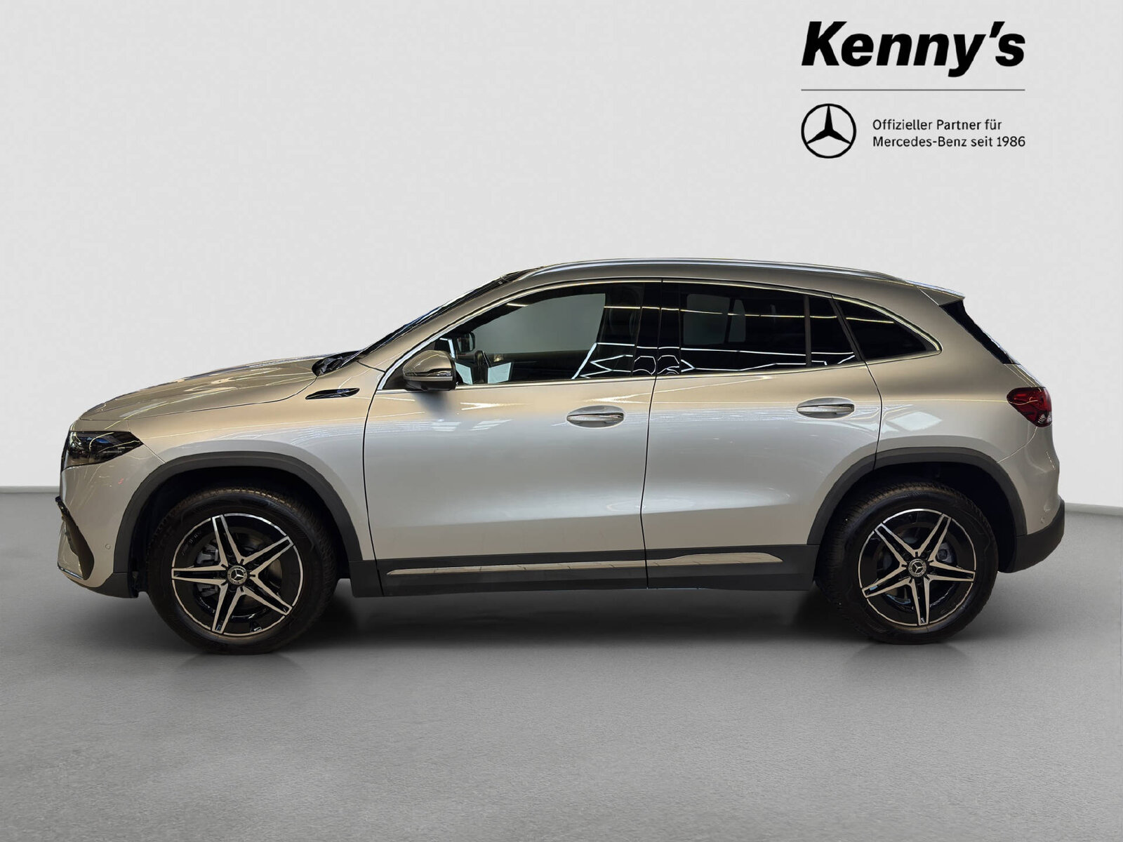 MERCEDES-BENZ EQA 300 Swiss Star AMG Line 4MATIC, Elektro, Occasion / Gebraucht, Automatik - 3