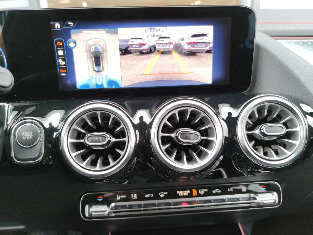 MERCEDES-BENZ EQA 300 AMG Line 4Matic Excellence Edition, Electric, New car, Automatic - 6