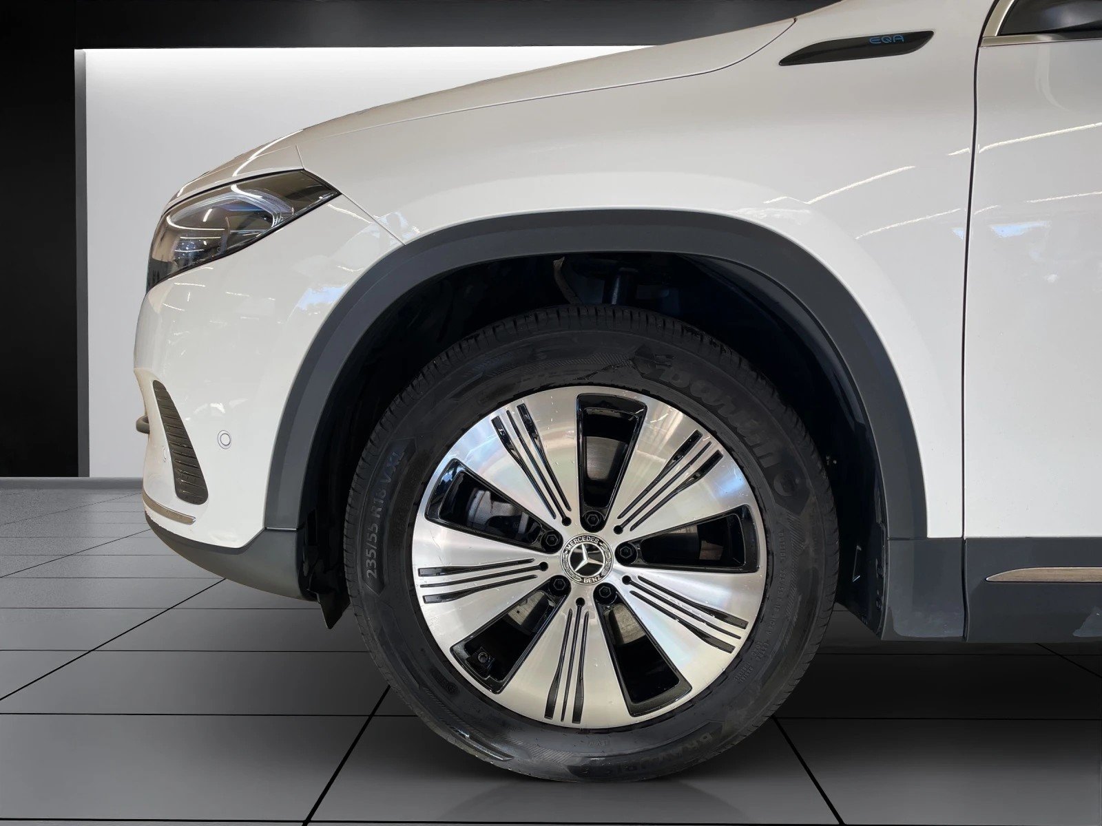 MERCEDES-BENZ EQA 350 4Matic, Electric, Second hand / Used, Automatic - 6