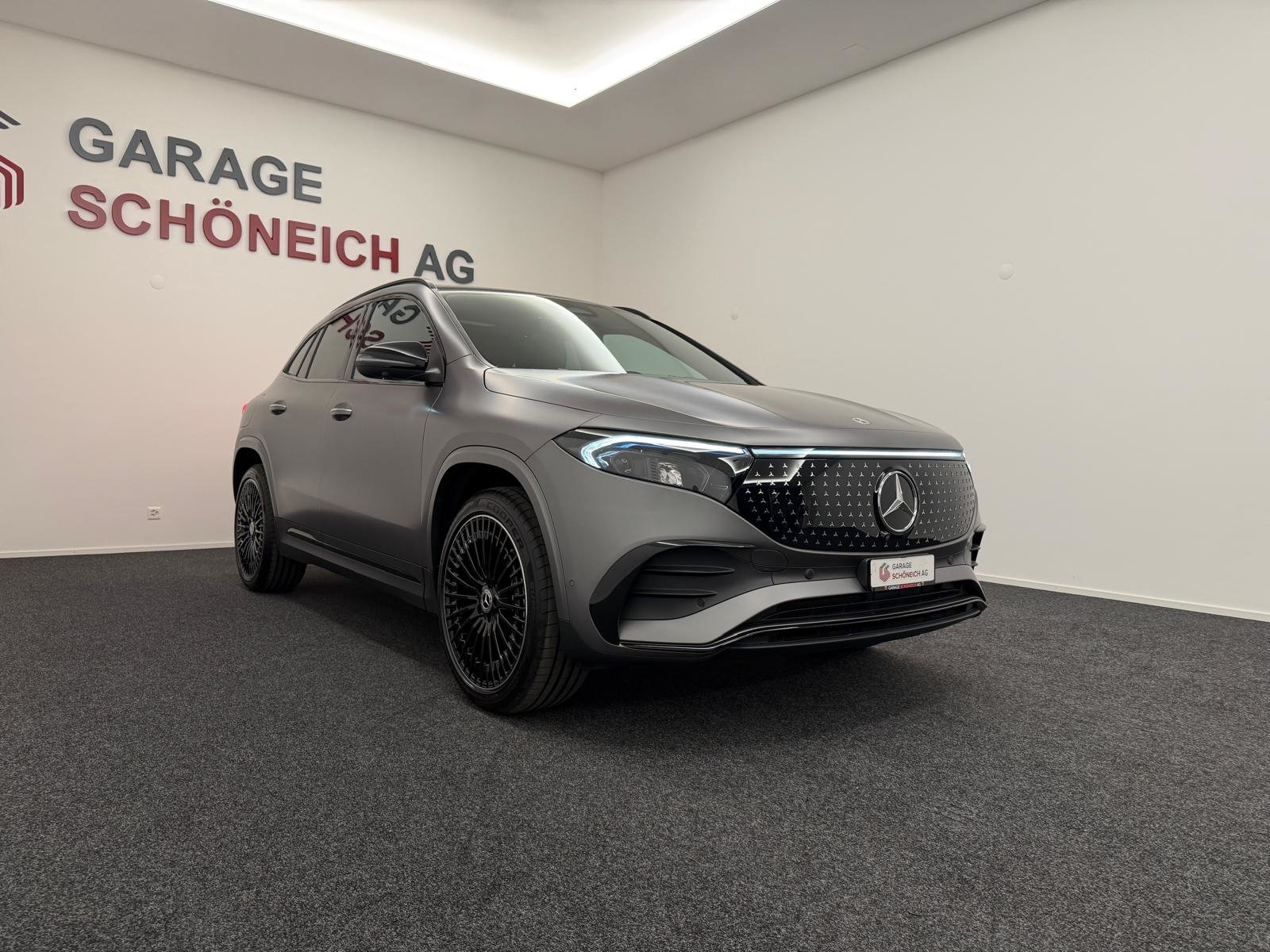 MERCEDES-BENZ EQA 350 AMG Line 4Matic, Electric, Second hand / Used, Automatic - 3