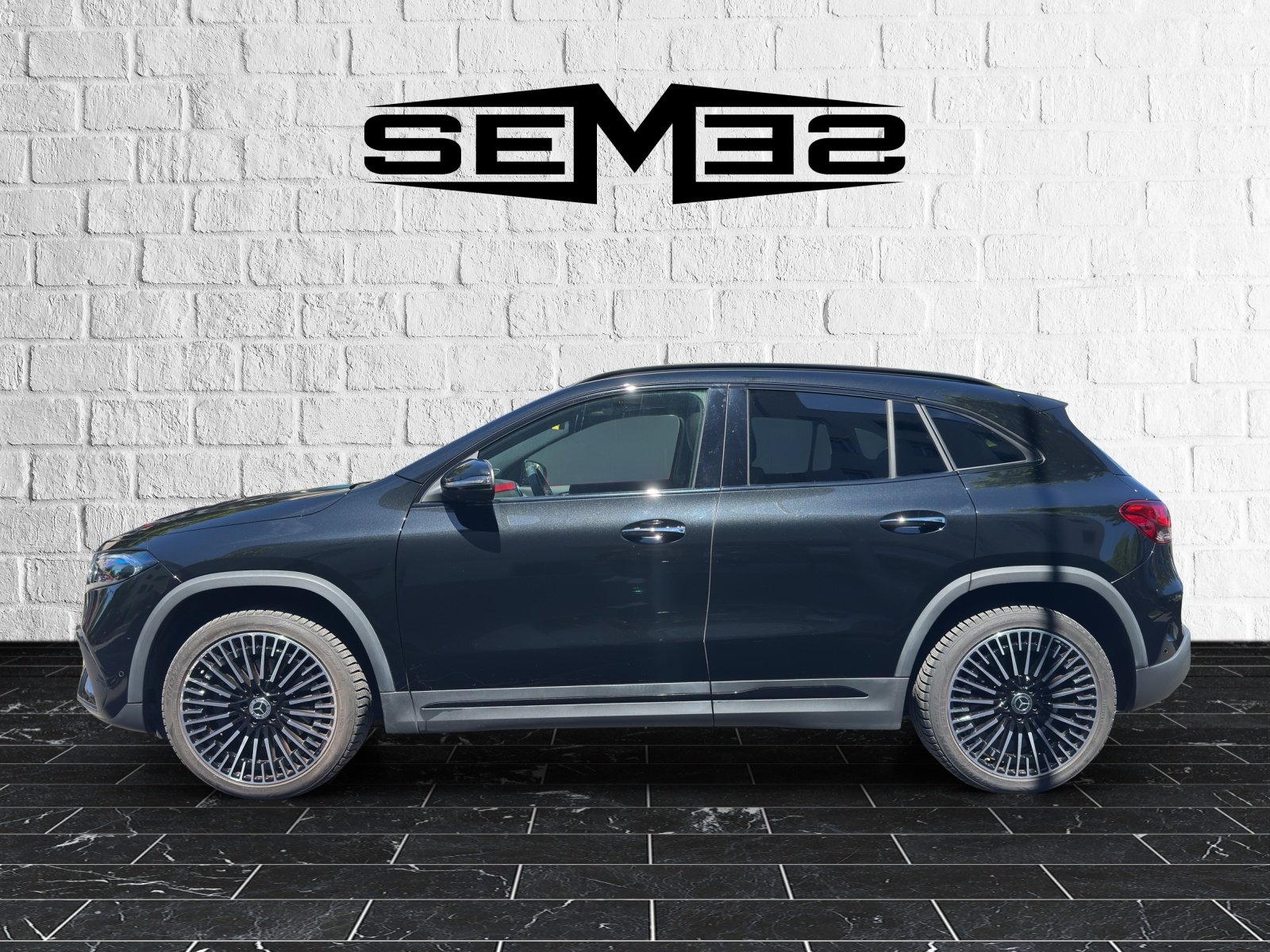 MERCEDES-BENZ EQA 350 AMG Line 4Matic, Électrique, Occasion / Utilisé, Automatique - 2