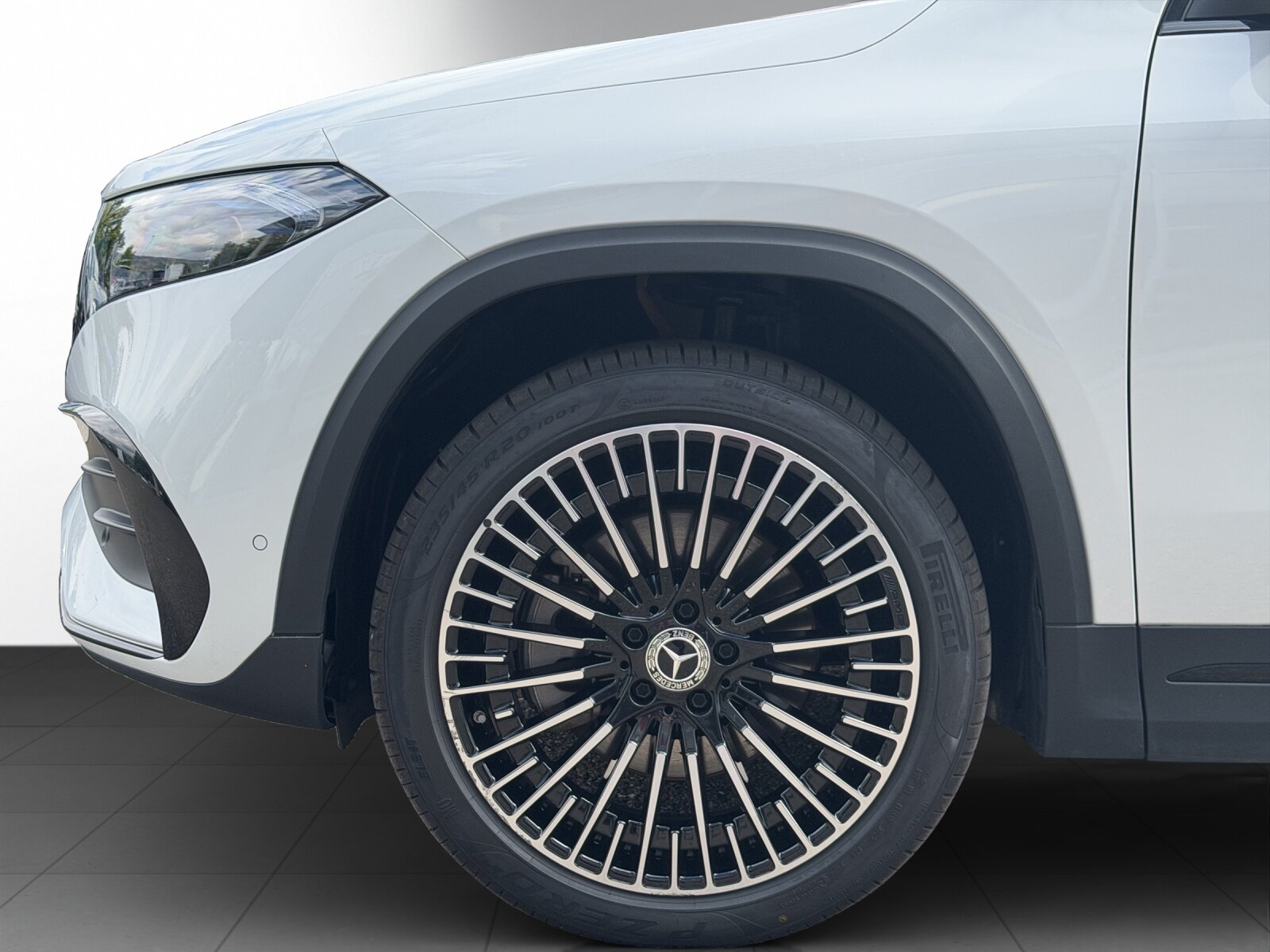 MERCEDES-BENZ EQA 350 4M Swiss Star AMG, Elektro, Occasion / Gebraucht, Automatik - 7