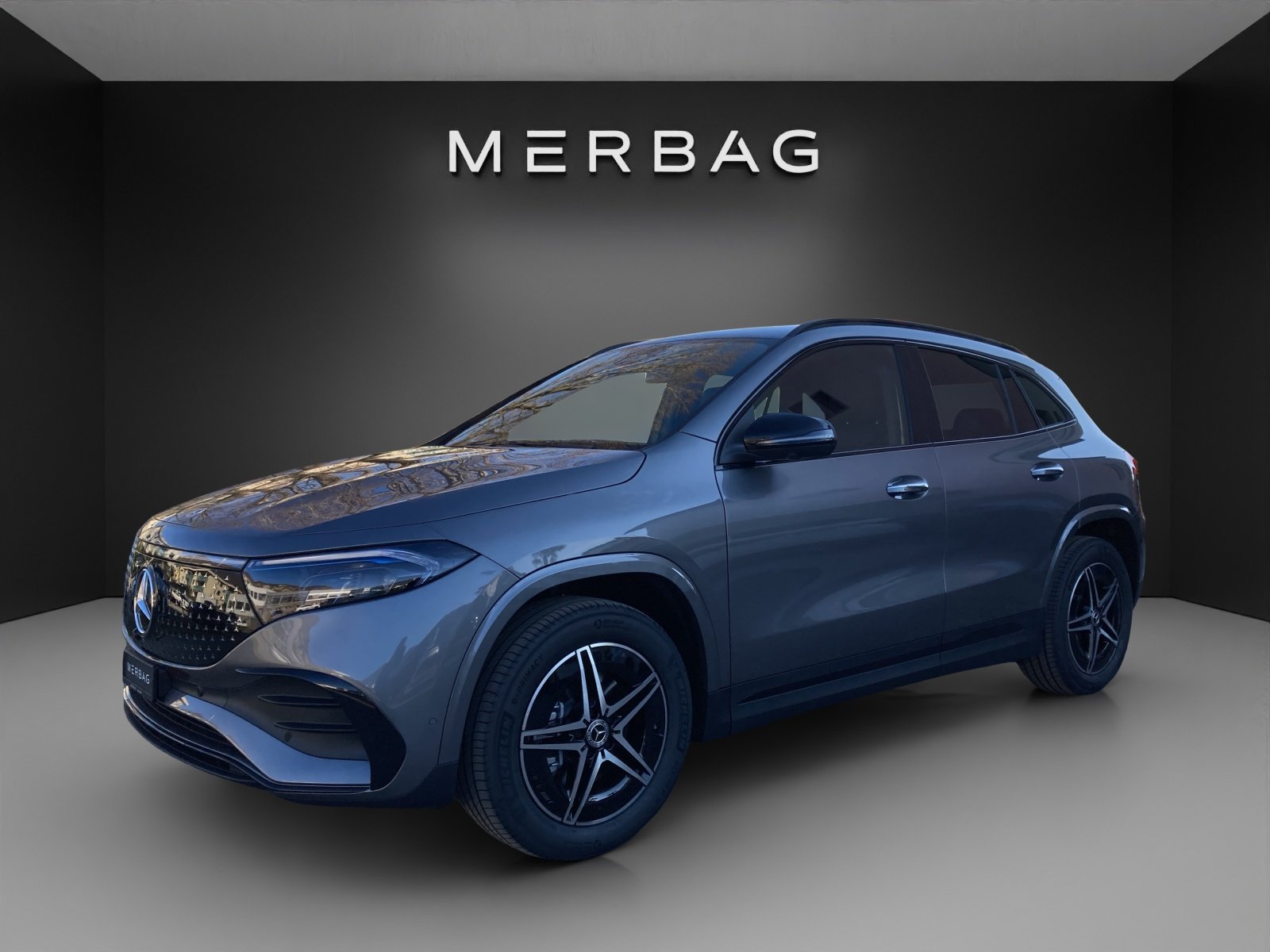 MERCEDES-BENZ EQA 350 66,5 kWh 4Matic Excellence Edition