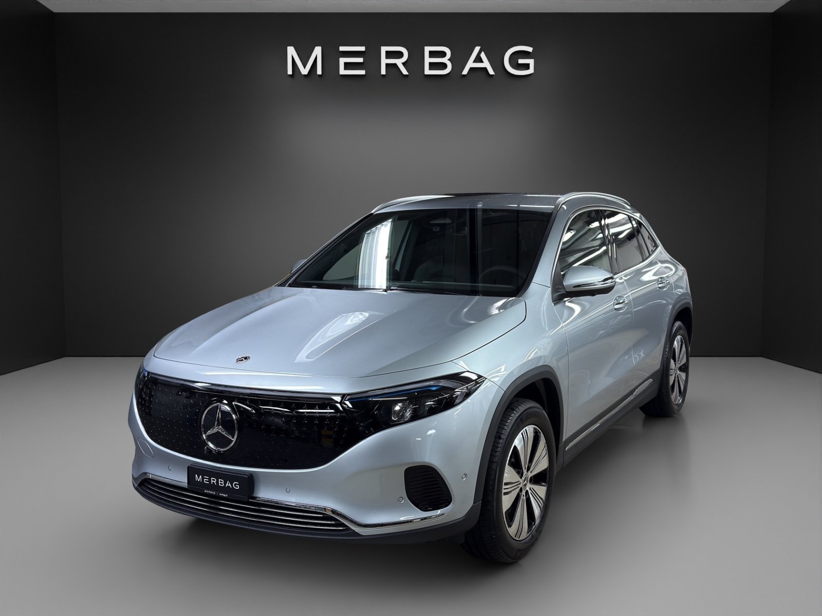 MERCEDES-BENZ EQA 350 4 Matic Excellence Edition