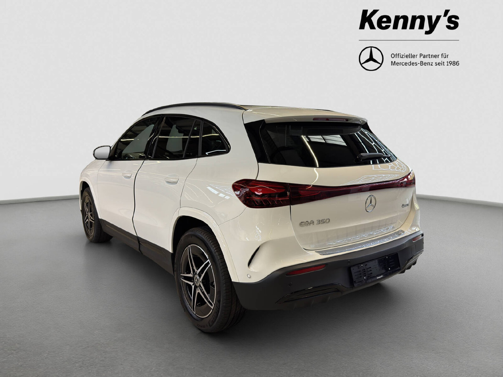 MERCEDES-BENZ EQA 350 Swiss Star AMG Line 4MATIC, Electric, Second hand / Used, Automatic - 4