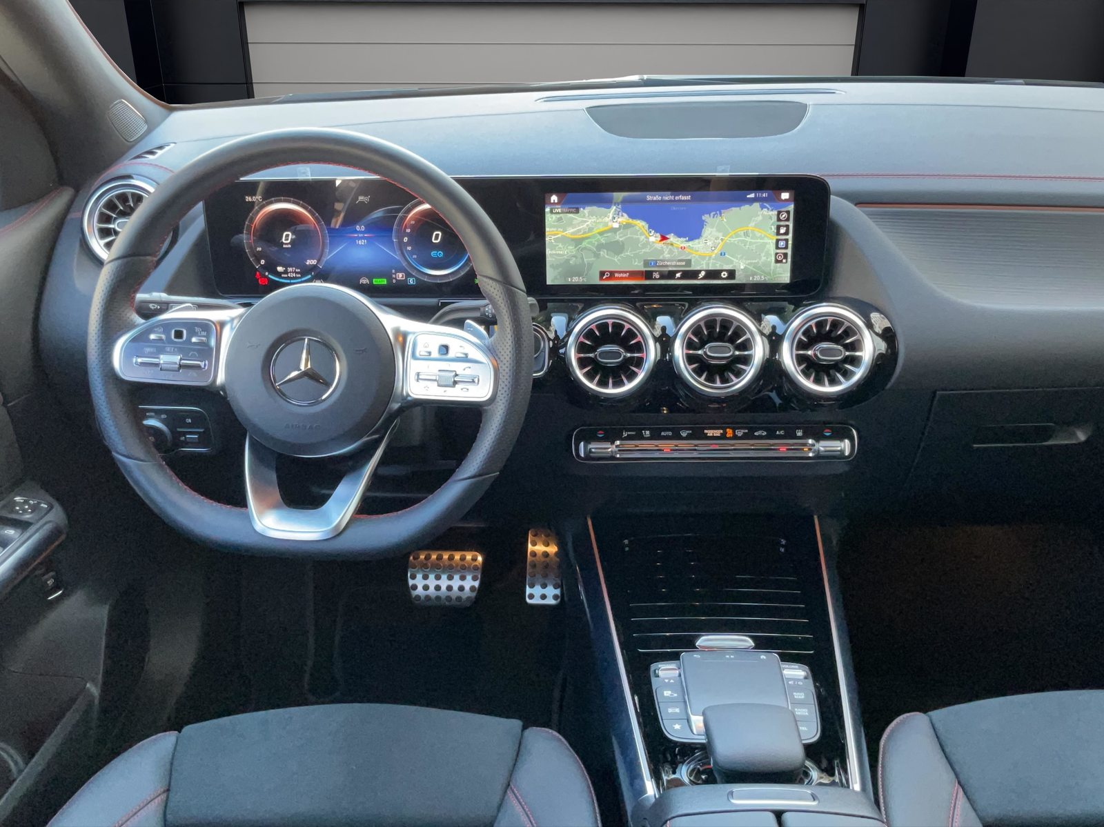 MERCEDES-BENZ EQA 350 4MATIC AMG Line, Elektro, Occasion / Gebraucht, Automatik - 5