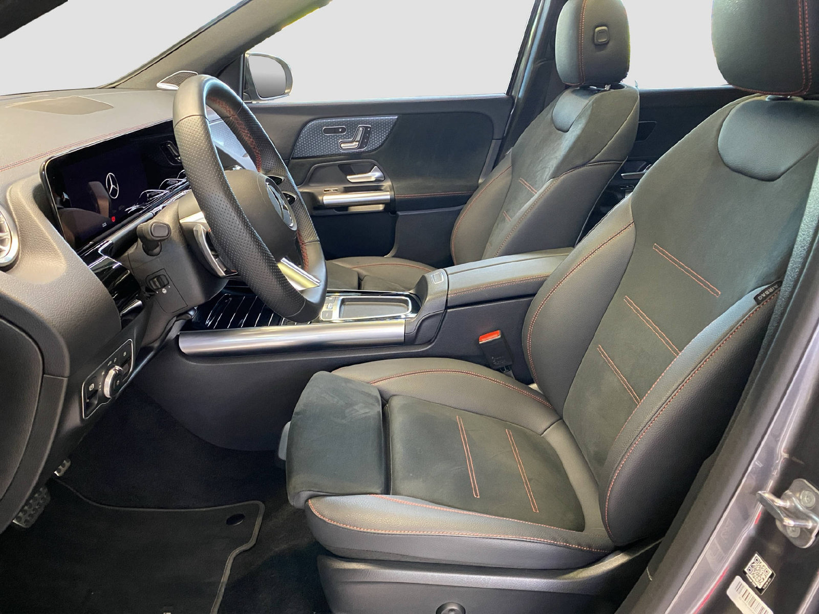 MERCEDES-BENZ EQA 350 Swiss Star AMG Line 4MATIC, Elettrica, Occasioni / Usate, Automatico - 7