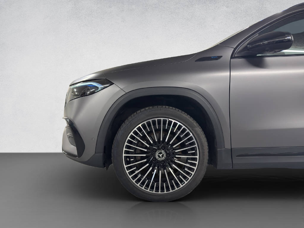 MERCEDES-BENZ EQA 350 AMG Line 4Matic Swiss Star, Elektro, Occasion / Gebraucht, Automatik - 7