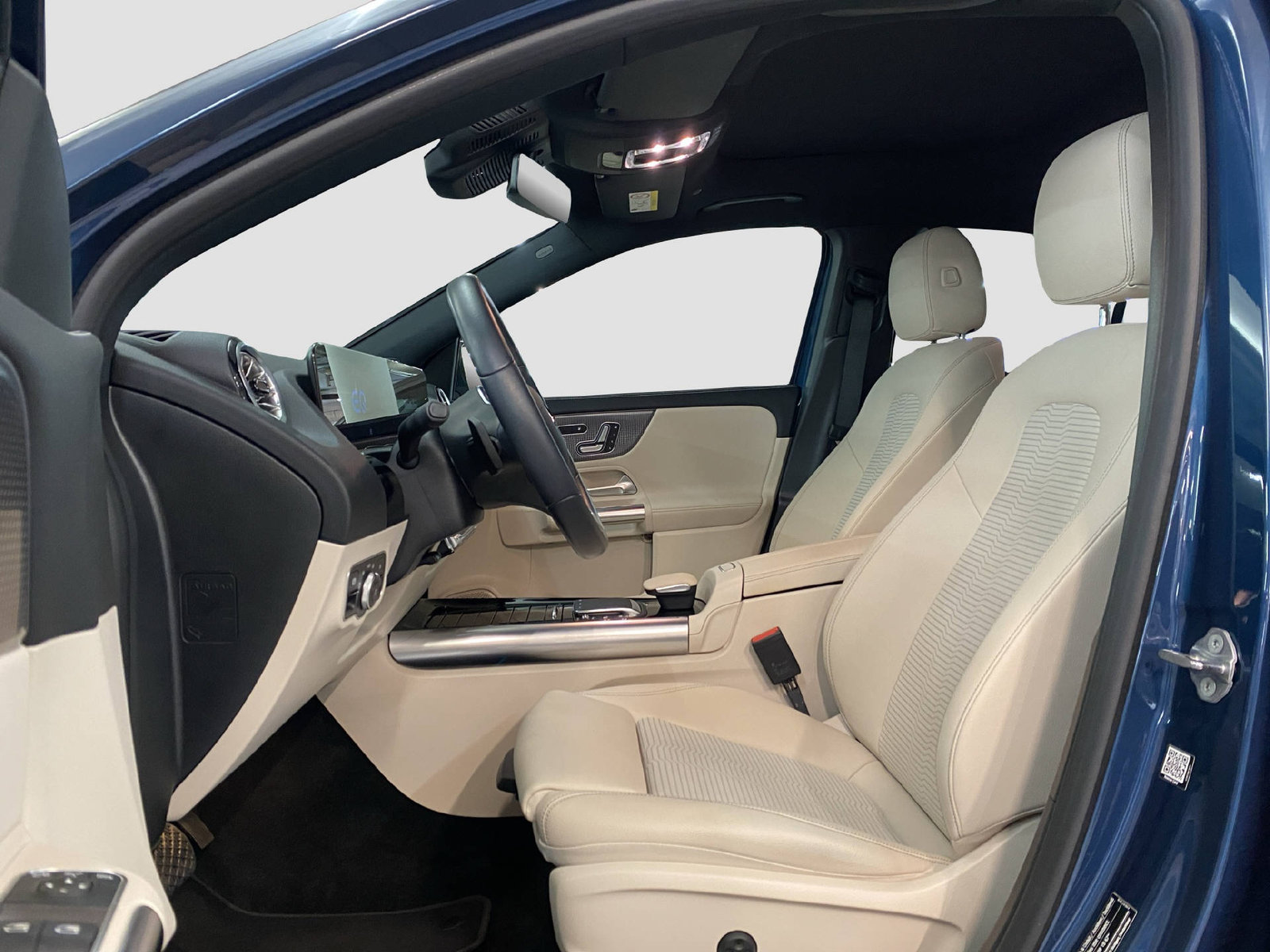 MERCEDES-BENZ EQA 350 Swiss Star Progressive, Électrique, Occasion / Utilisé, Automatique - 7