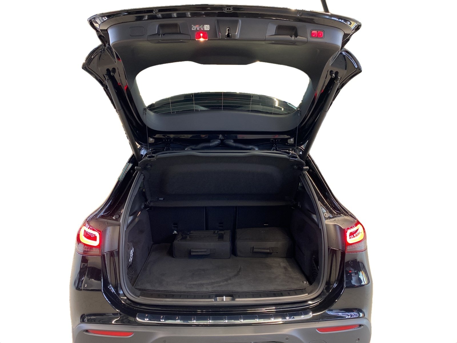 MERCEDES-BENZ EQA 350 4MATIC, Électrique, Occasion / Utilisé, Automatique - 5