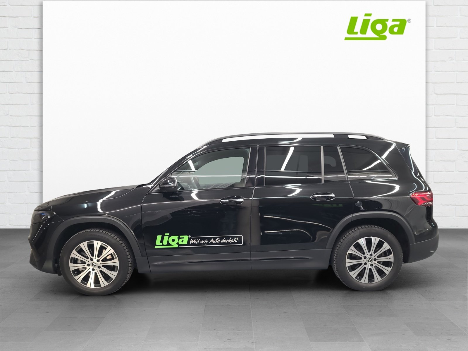 MERCEDES-BENZ EQB 350 AMG Line 4matic