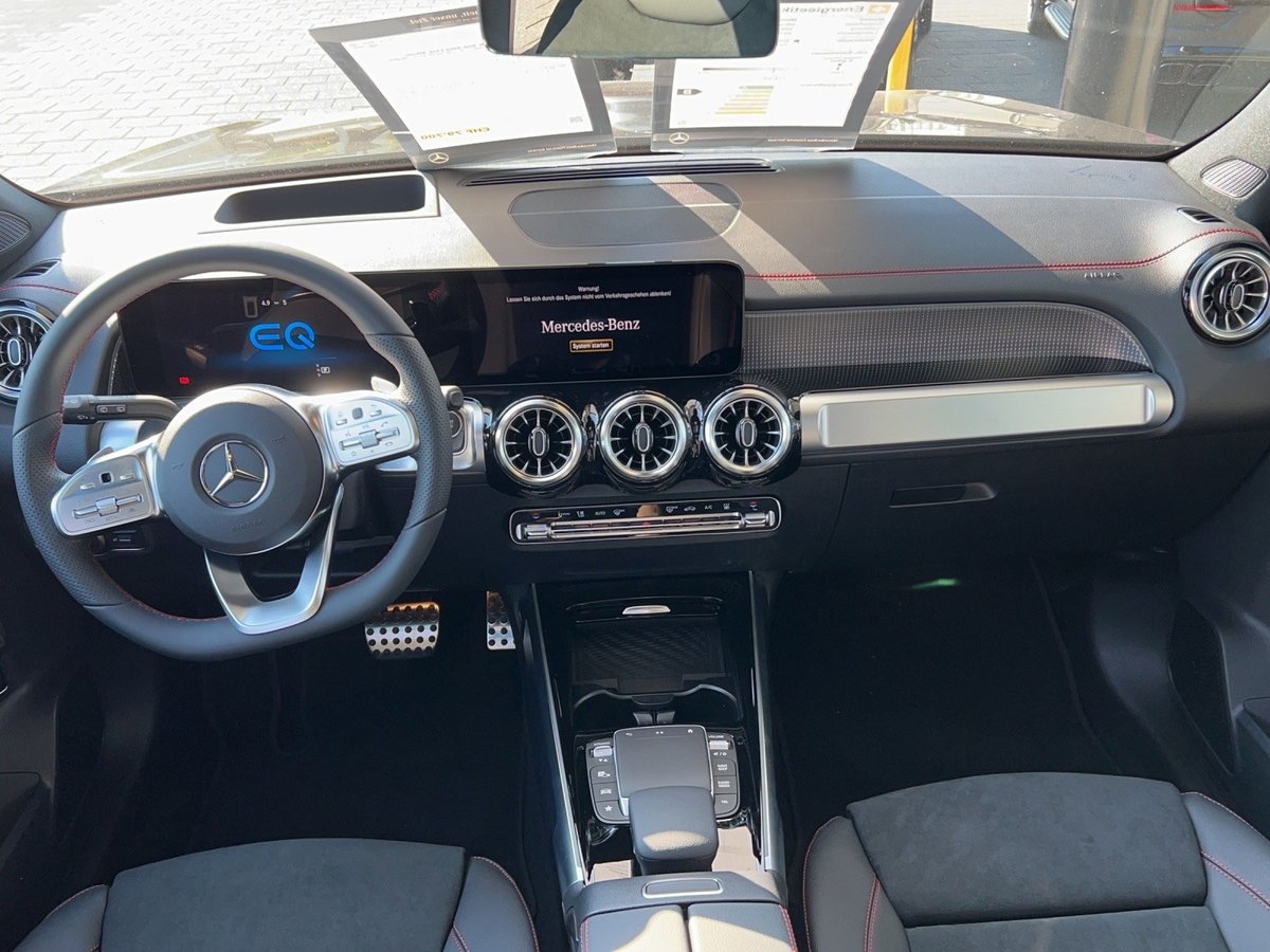 MERCEDES-BENZ EQB 300 AMG Line 4Matic, Electric, Ex-demonstrator, Automatic - 6