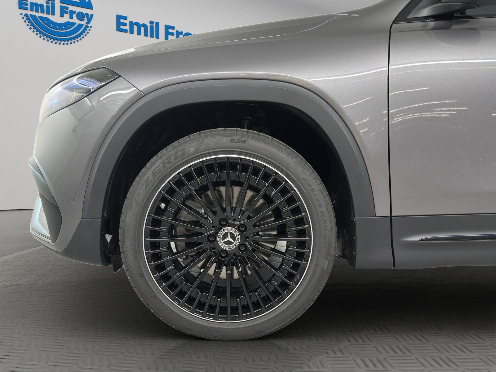 MERCEDES-BENZ EQB 350 Excellence AMG Line 4matic, Elektro, Neuwagen, Automatik - 4