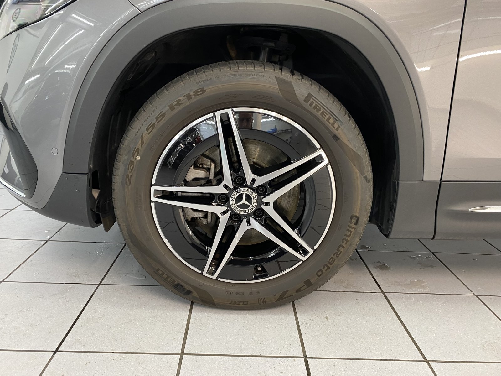 MERCEDES-BENZ EQB 350 AMG Line 4MATIC, Electric, Second hand / Used, Automatic - 6