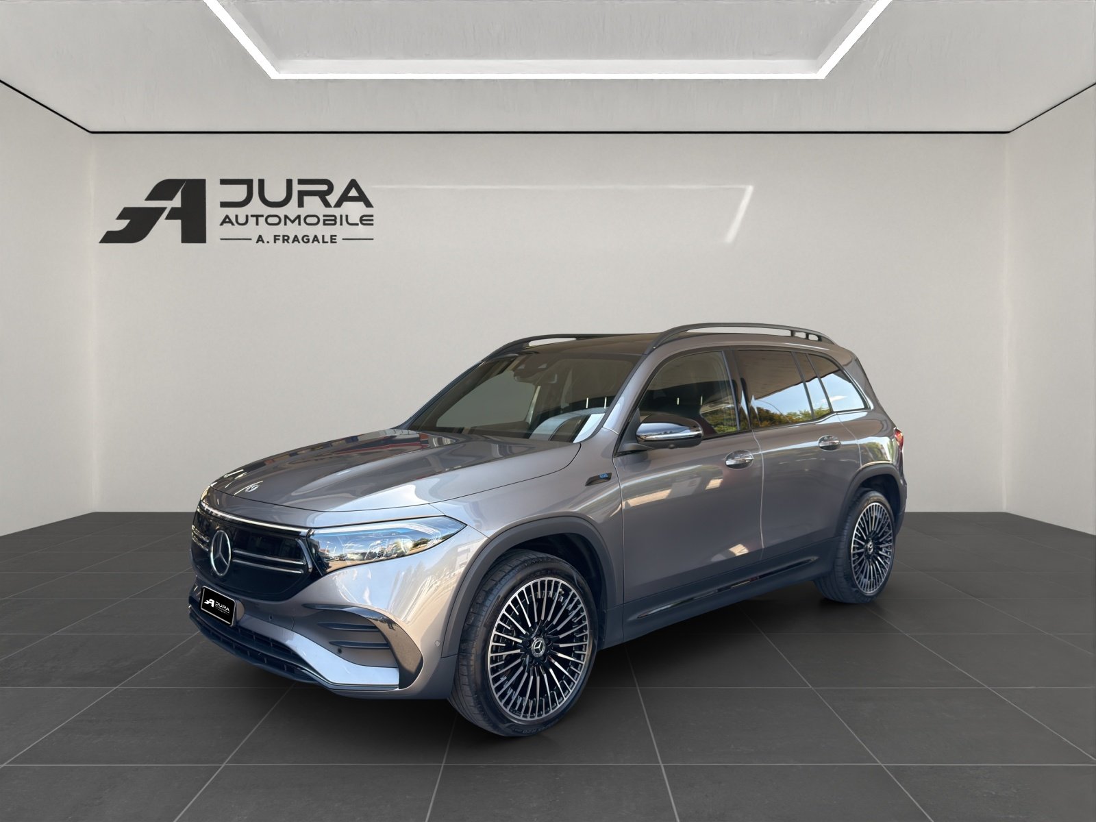 MERCEDES-BENZ EQB 350 AMG Line 4matic, Elektro, Occasion / Gebraucht, Automatik - 2