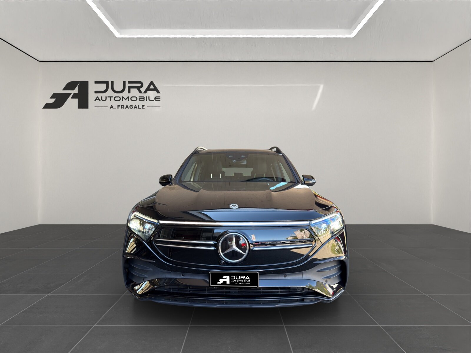 MERCEDES-BENZ EQB 350 AMG Line 4matic, Electric, Second hand / Used, Automatic - 3