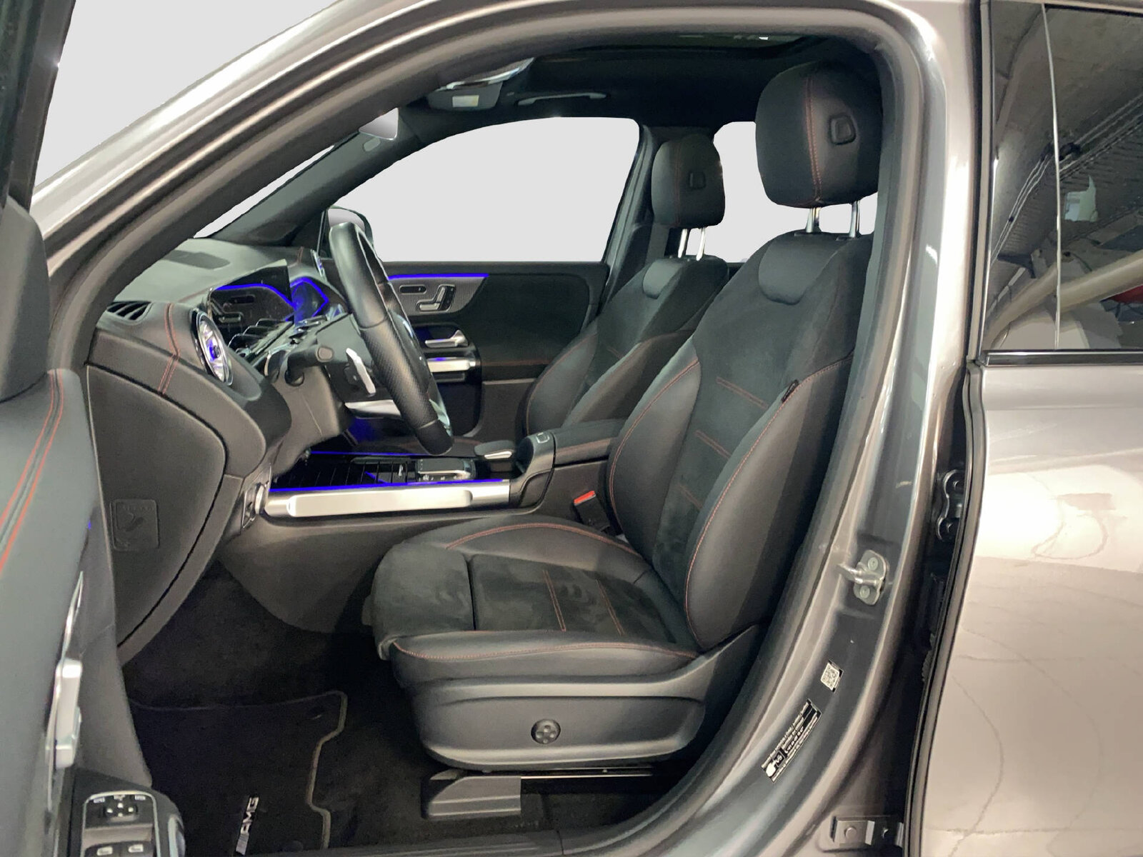 MERCEDES-BENZ EQB 350 AMG Line 4MATIC, Elektro, Occasion / Gebraucht, Automatik - 7