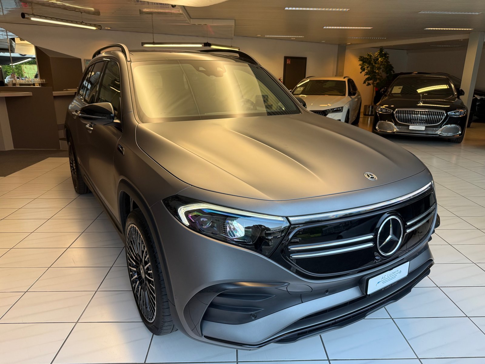 MERCEDES-BENZ EQB 350 AMG Line 4Matic CH-Fahrzeug SOH 96.5, Électrique, Occasion / Utilisé, Automatique - 6