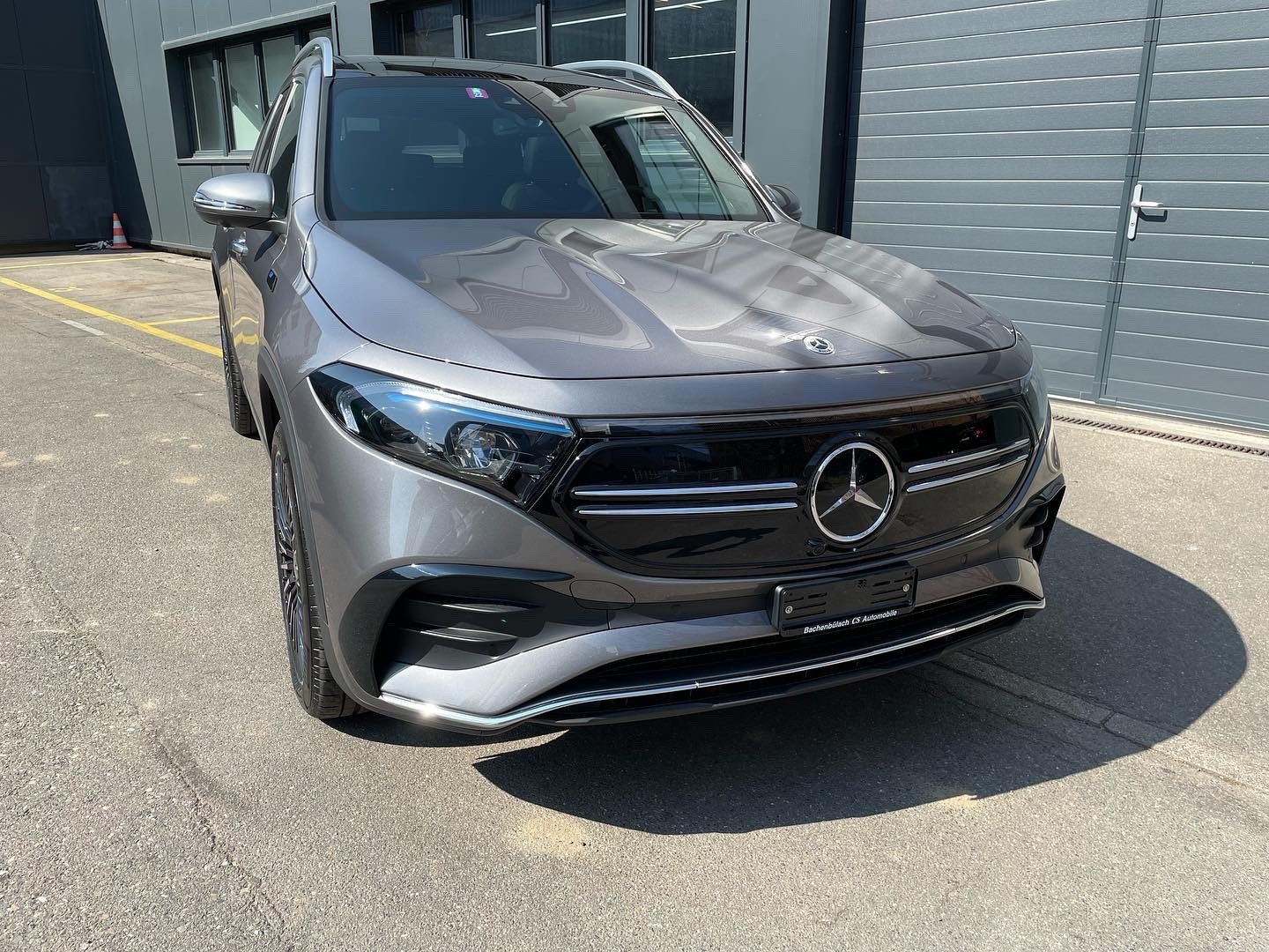 MERCEDES-BENZ EQB 350 AMG Line 4Matic, Electric, Second hand / Used, Automatic - 5